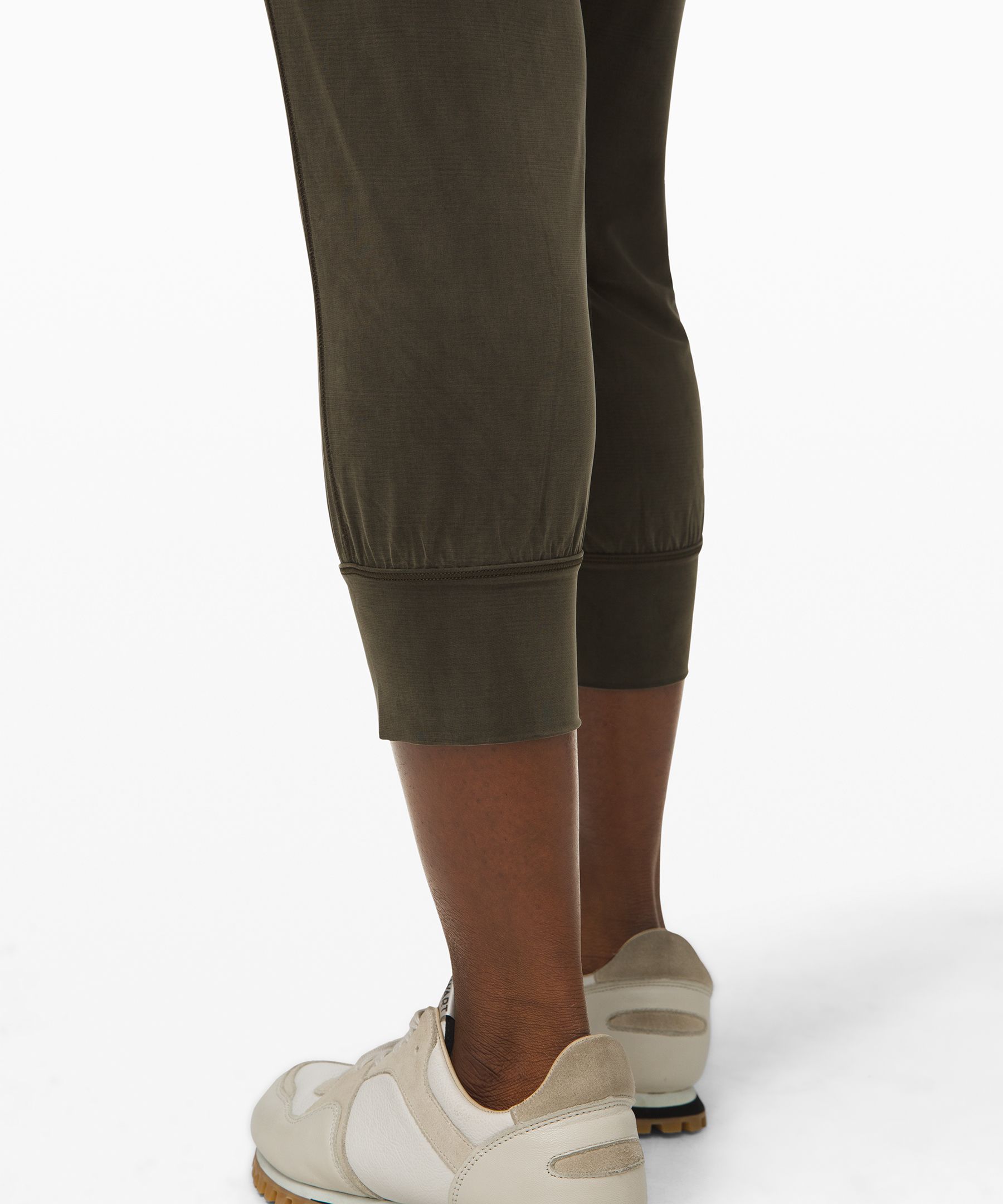 Lost in Leisure Crop Jogger lululemon HK