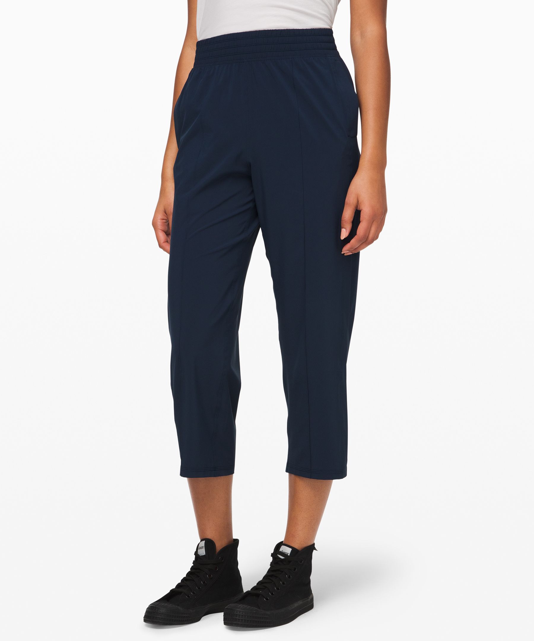 Lululemon Wanderer Crop 23