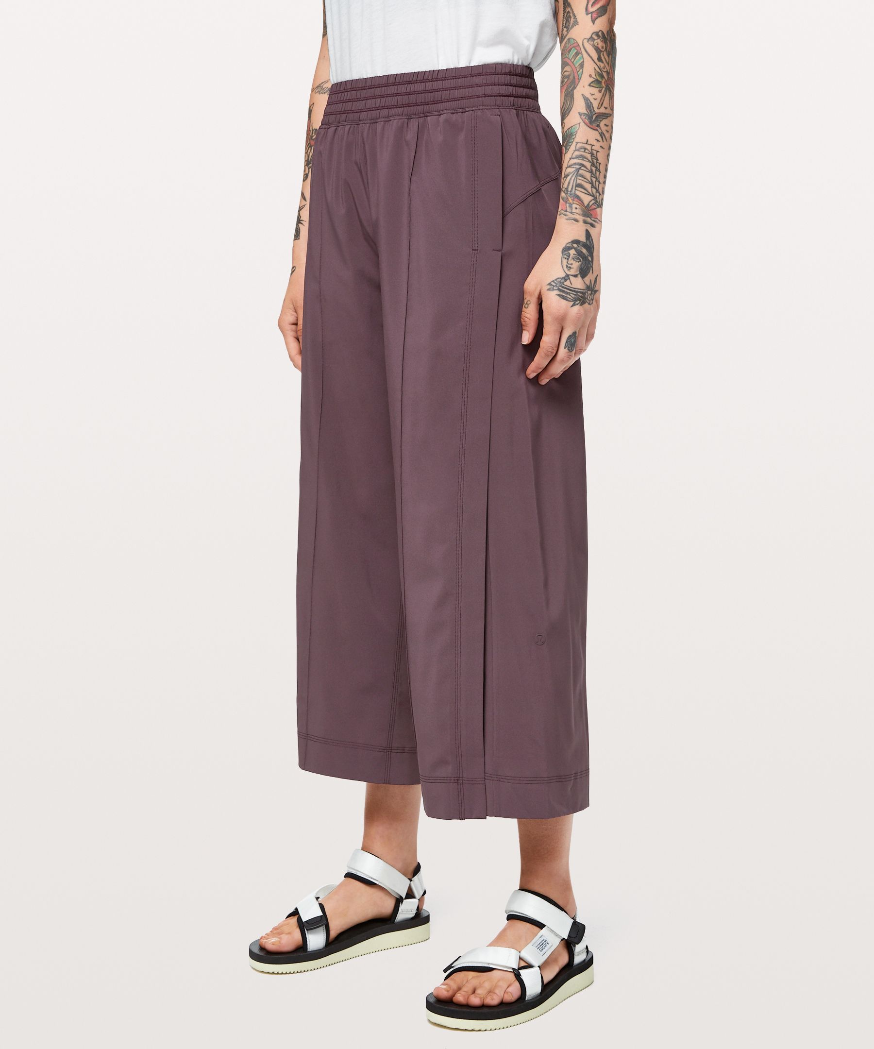 Lululemon Wanderer Culotte In Grey