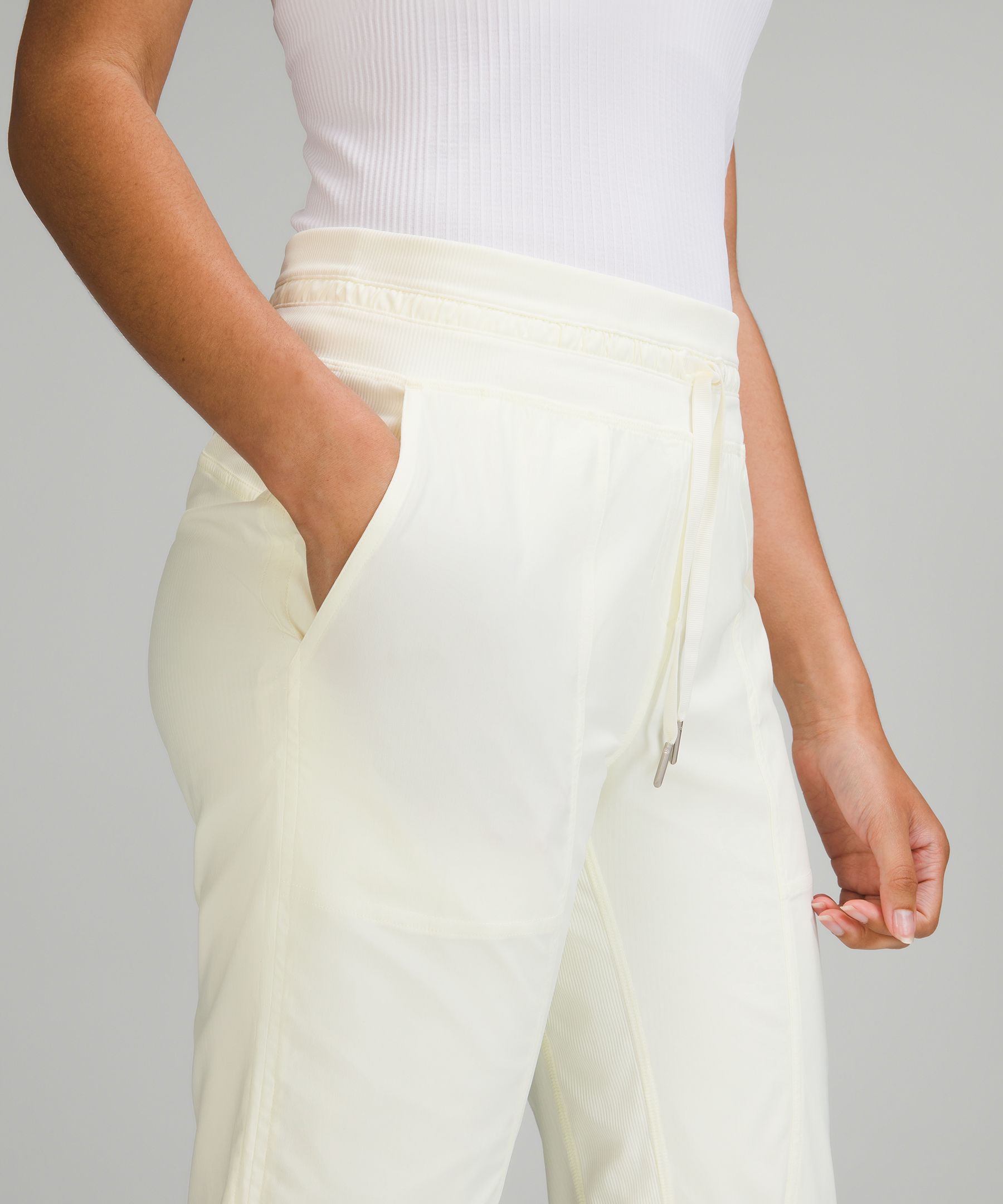 Dance Studio Mid-Rise Crop 25