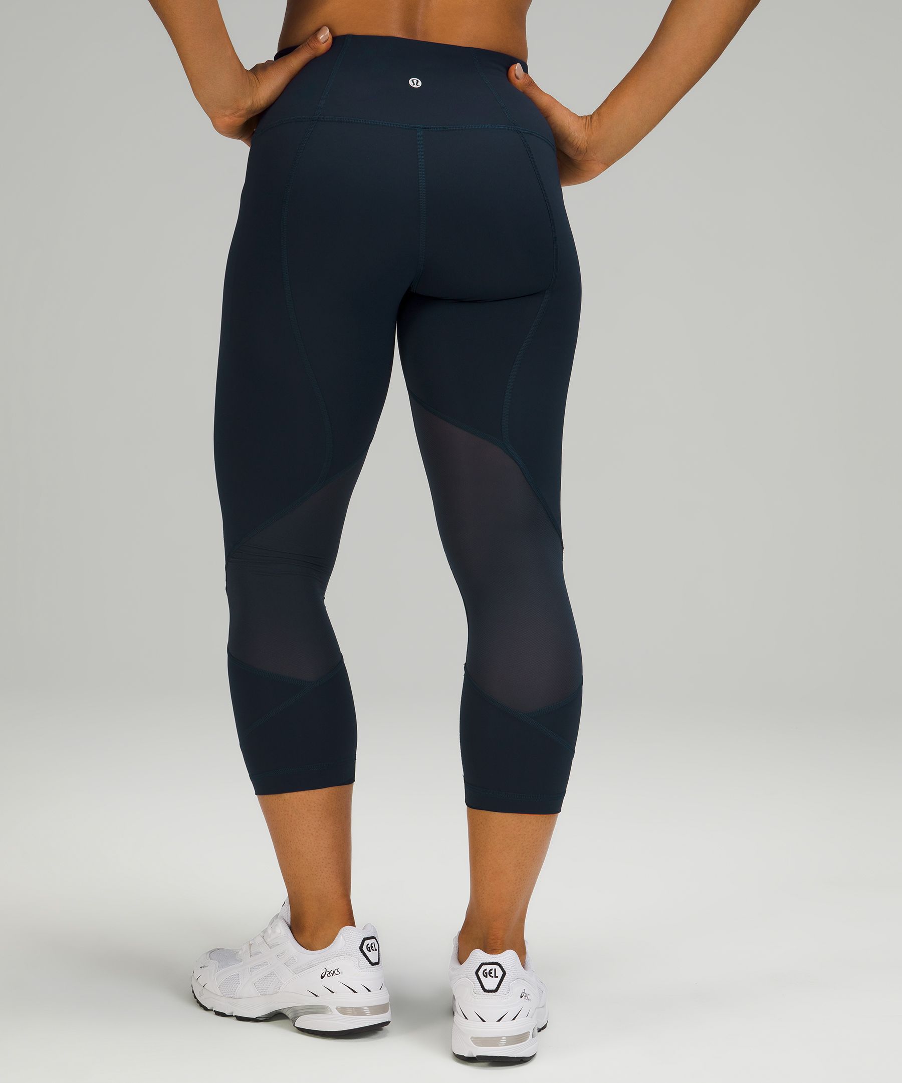 Lululemon Black Pace Rival Crop Leggings - Luxtreme Fabric with