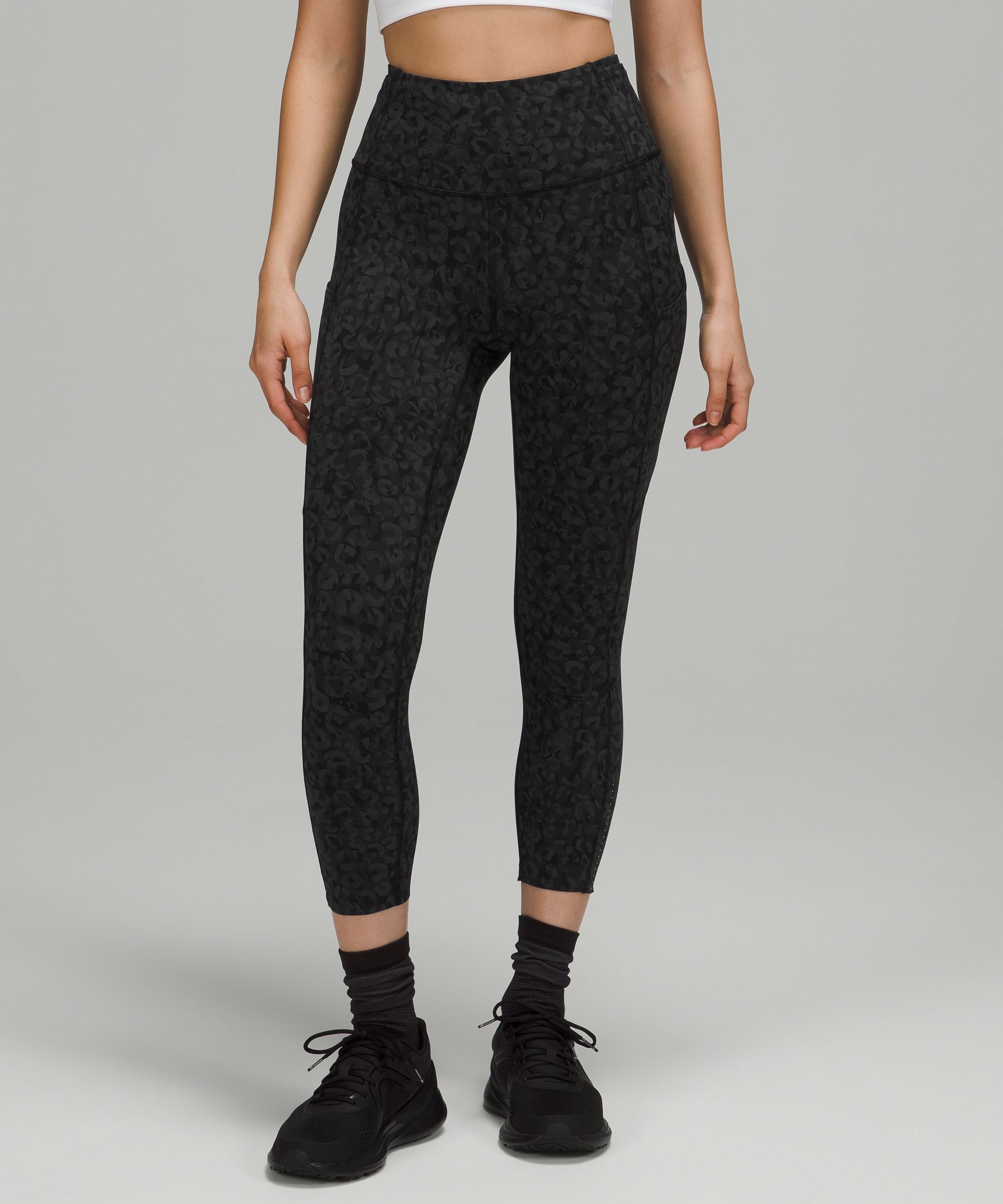 Fast and Free High-Rise Crop 23" *7 Pocket