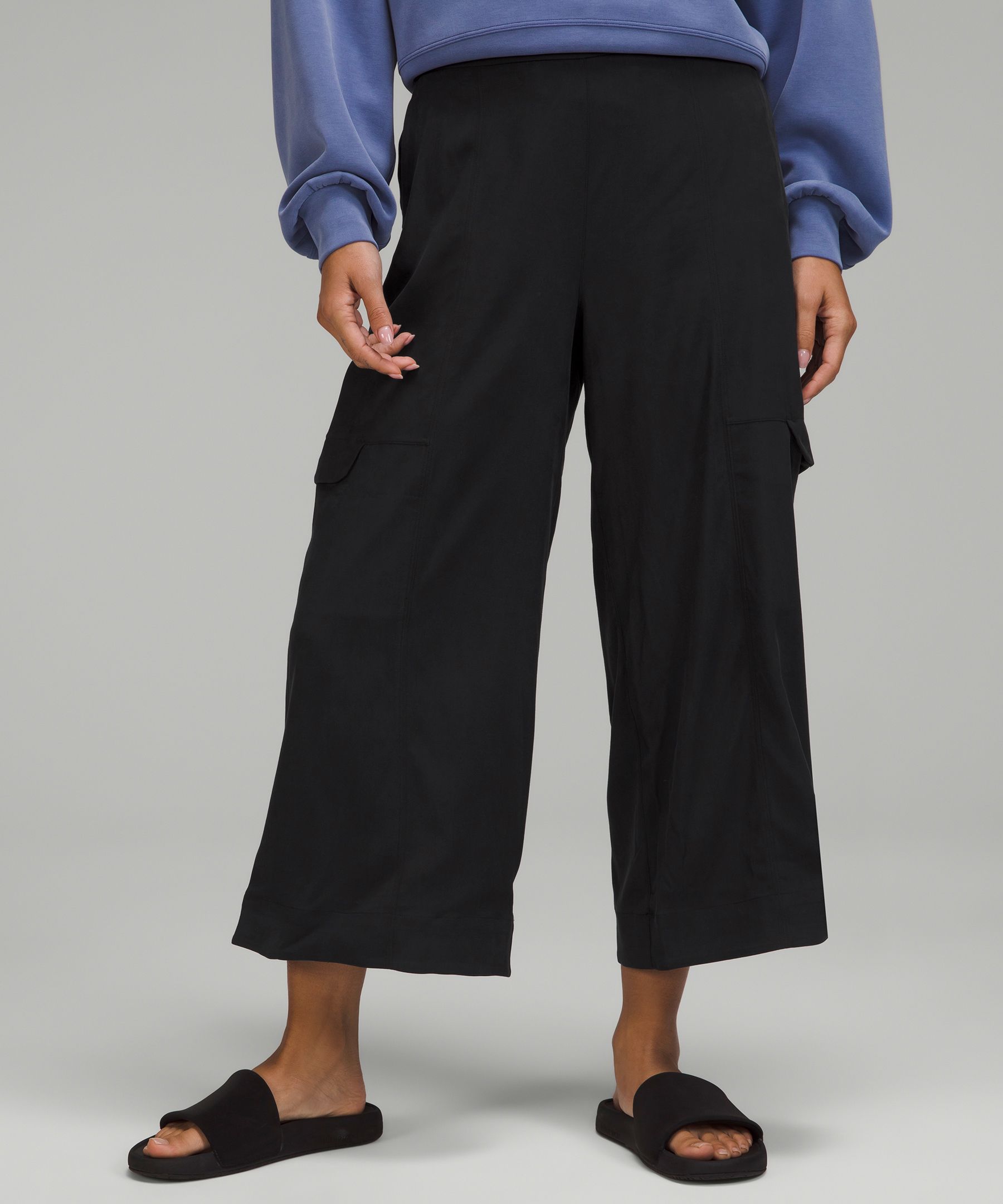 Metropolis Maven High-Rise Cropped Pant 23