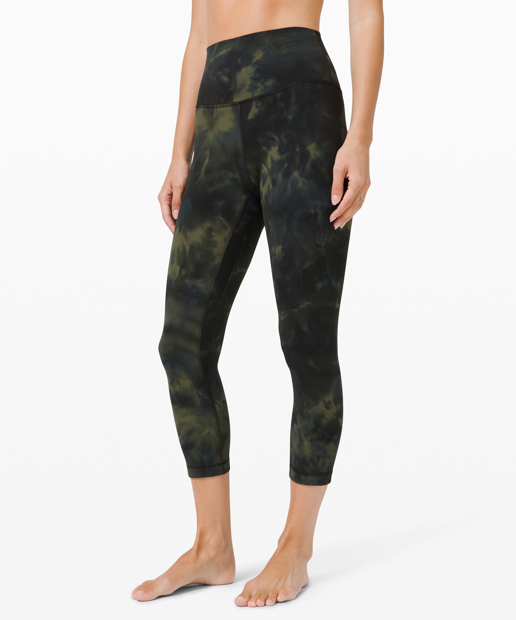 https://images.lululemon.com/is/image/lululemon/LW6BDES_046200_1