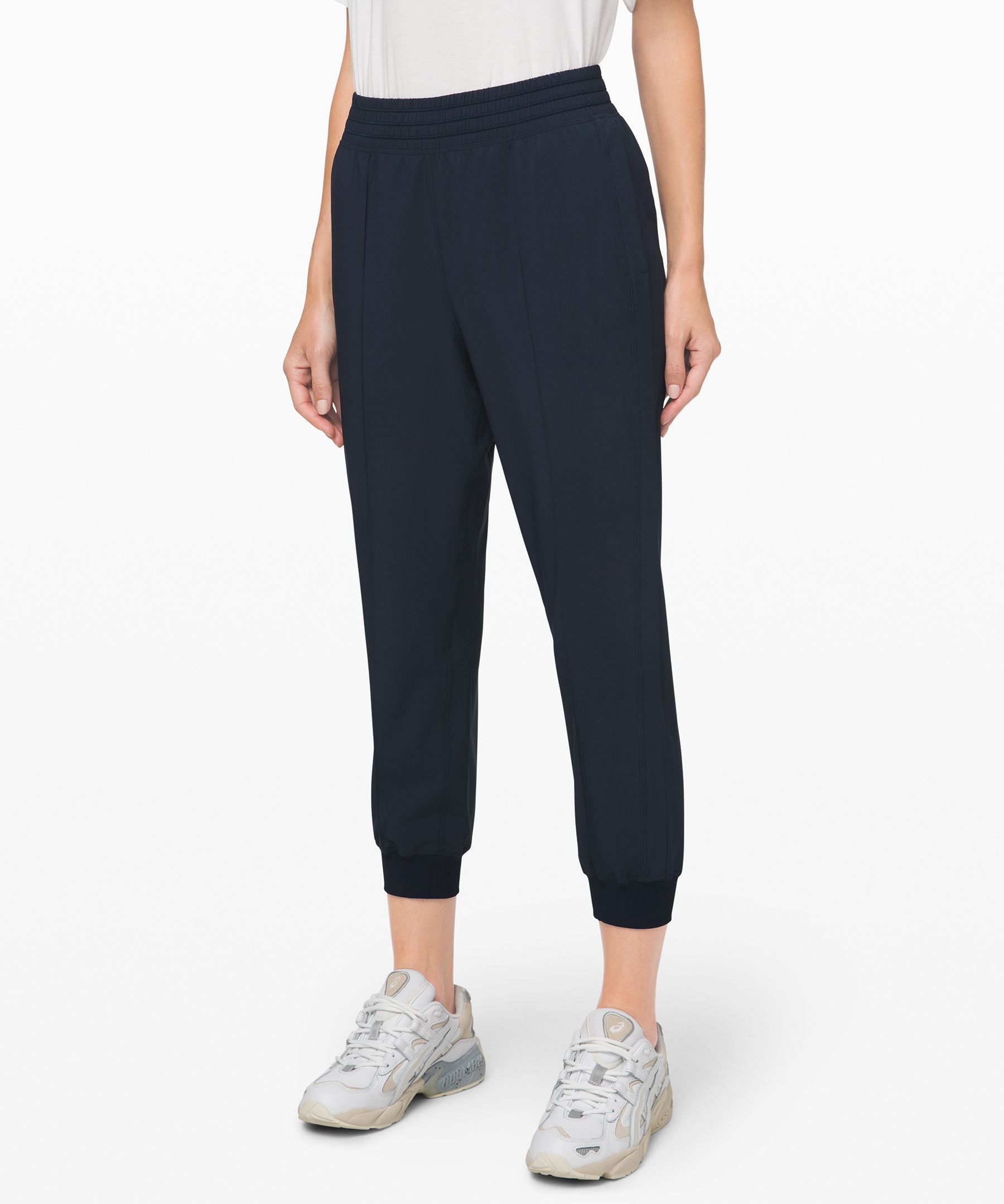 Just received - wanderer cropped jogger in black size 4 and all yours crew  in heathered ivory peach in size Xs - review in comments : r/lululemon