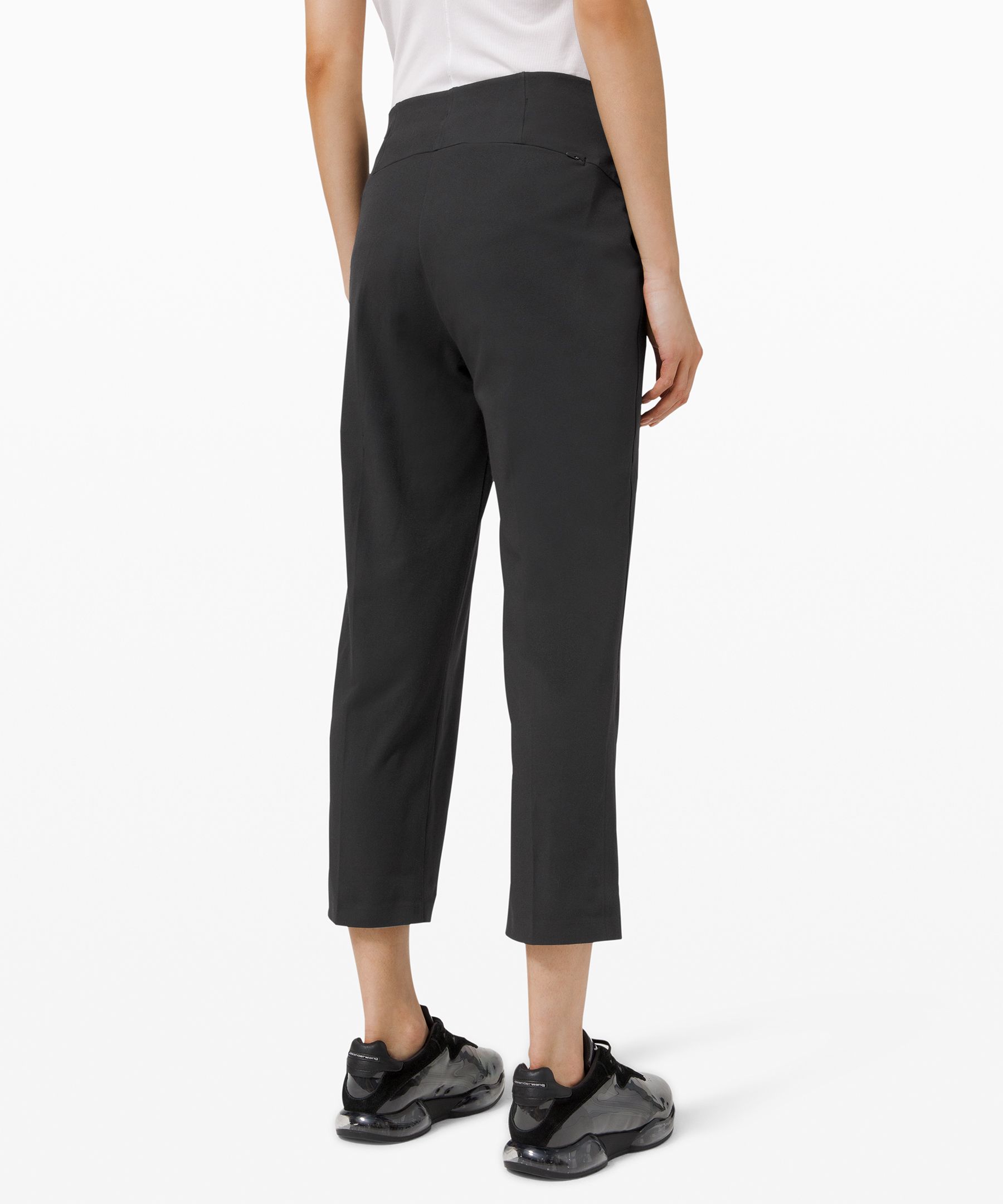 lululemon post power crop