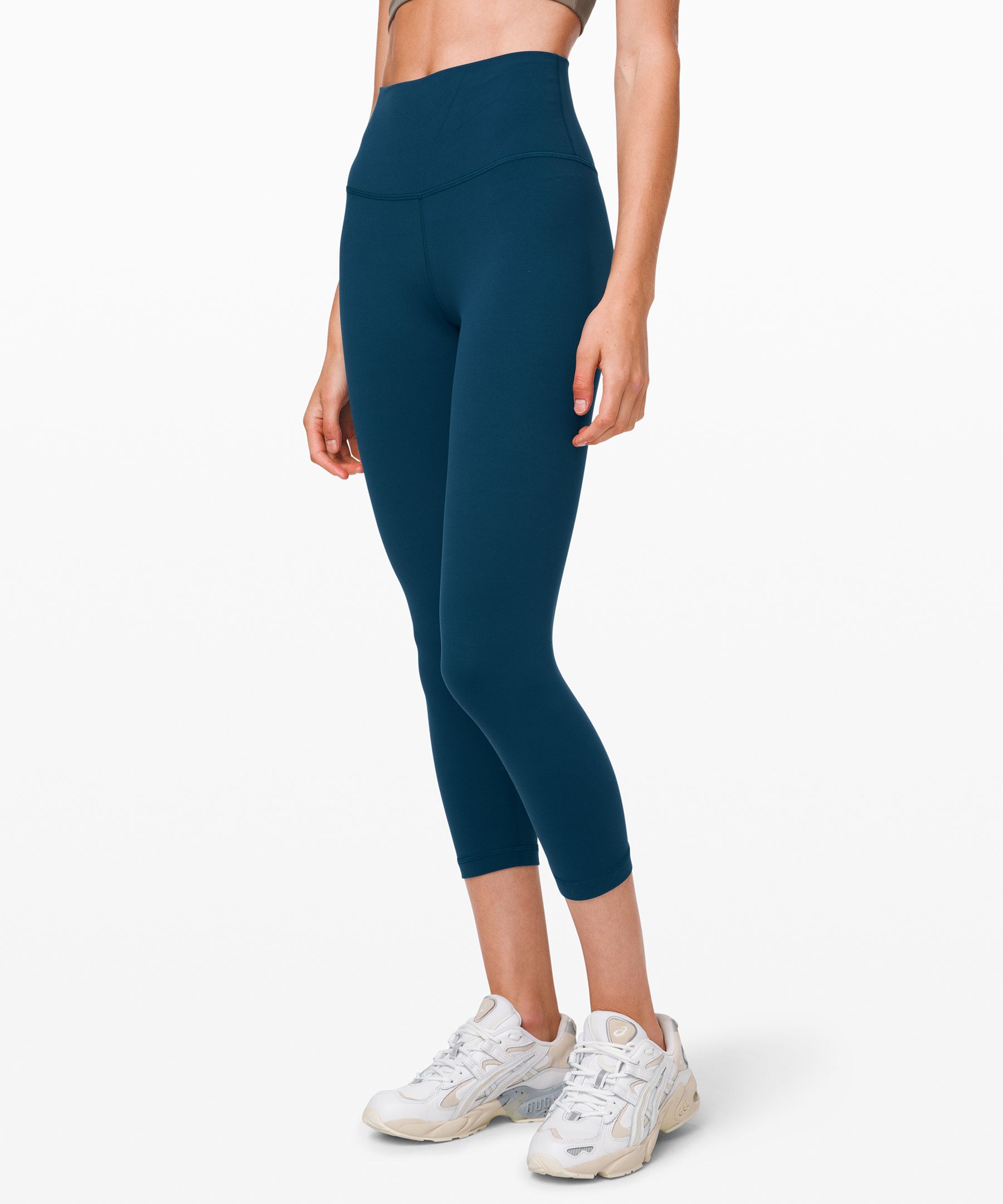 https://images.lululemon.com/is/image/lululemon/LW6BDTS_032491_1