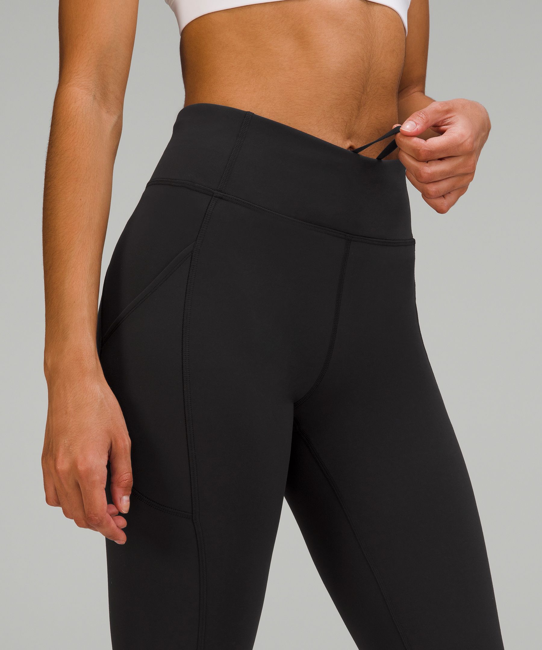 NWT Lululemon high-rise crop leggings w pockets, Invigorate 17 Size2 Black