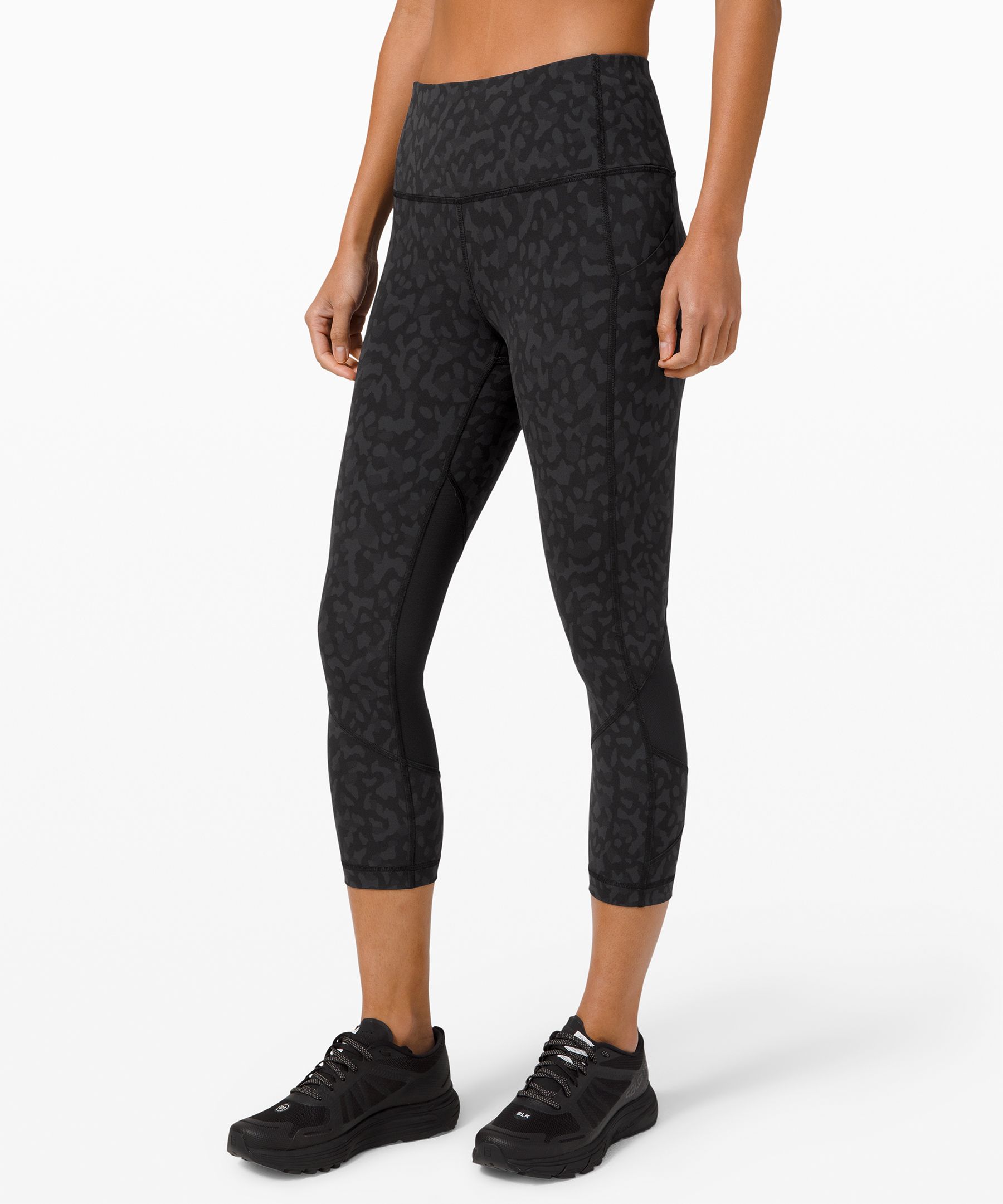 lululemon crop leggings with side pockets