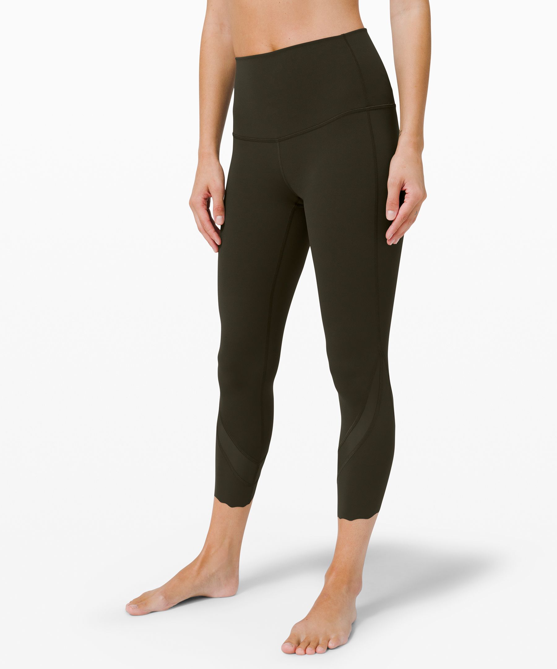 lululemon scalloped edge leggings