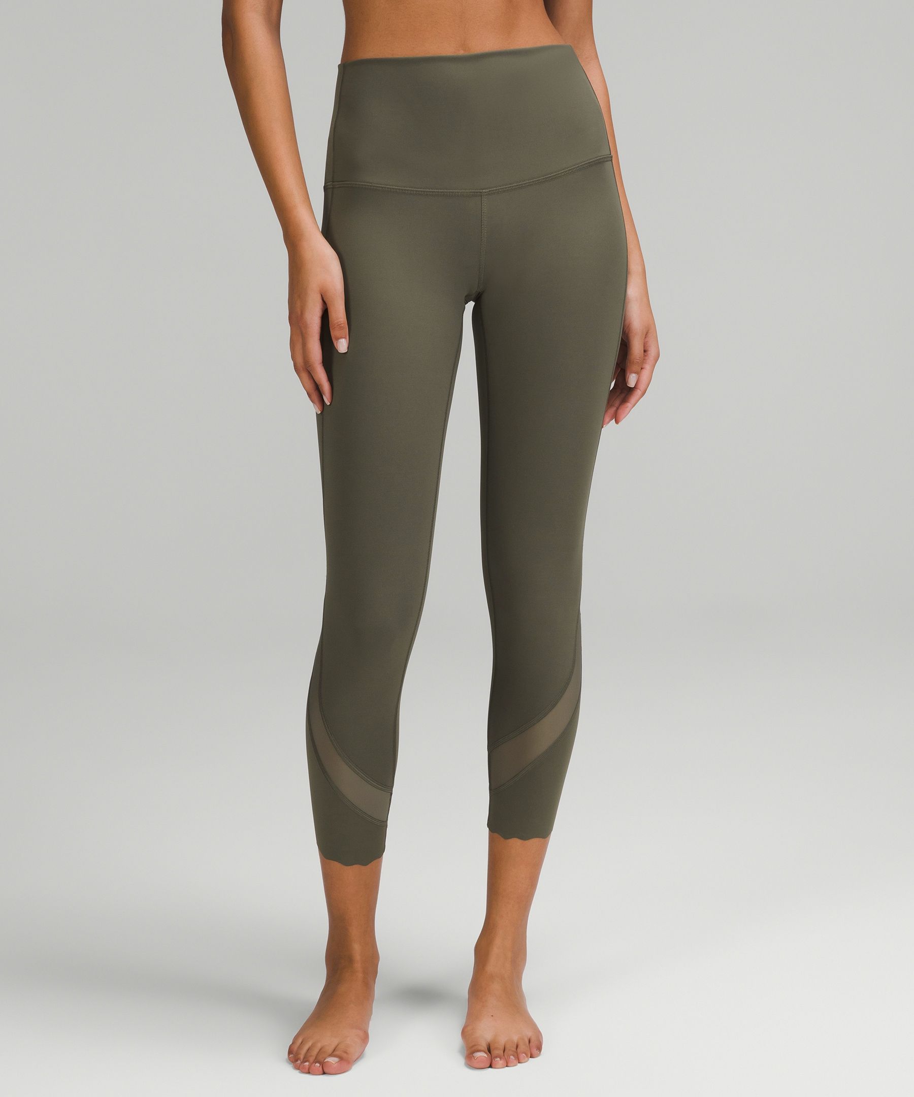 Lululemon Wunder Under Crop High-Rise *Roll Down Scallop Full-On