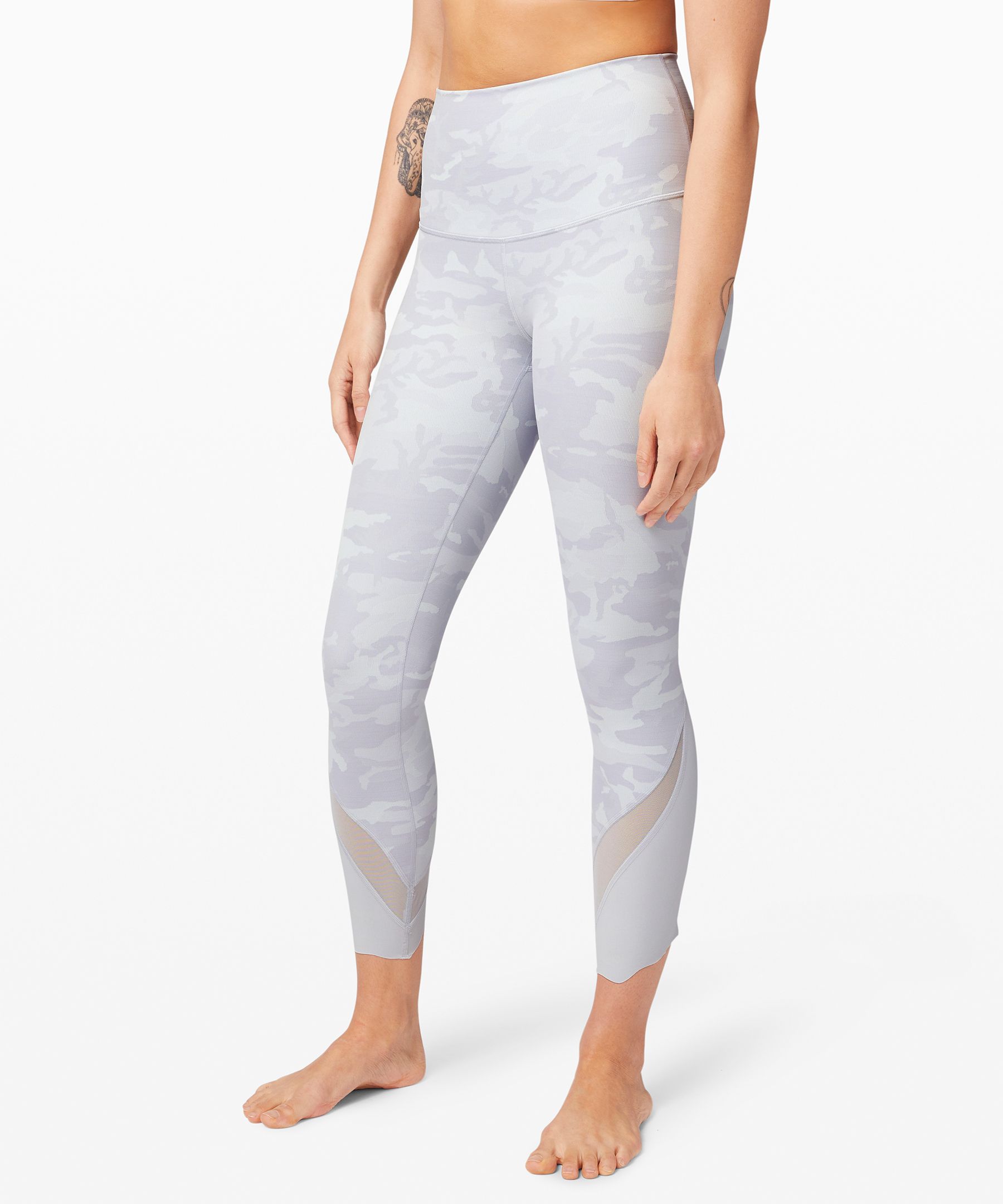 lululemon cropped wunder under