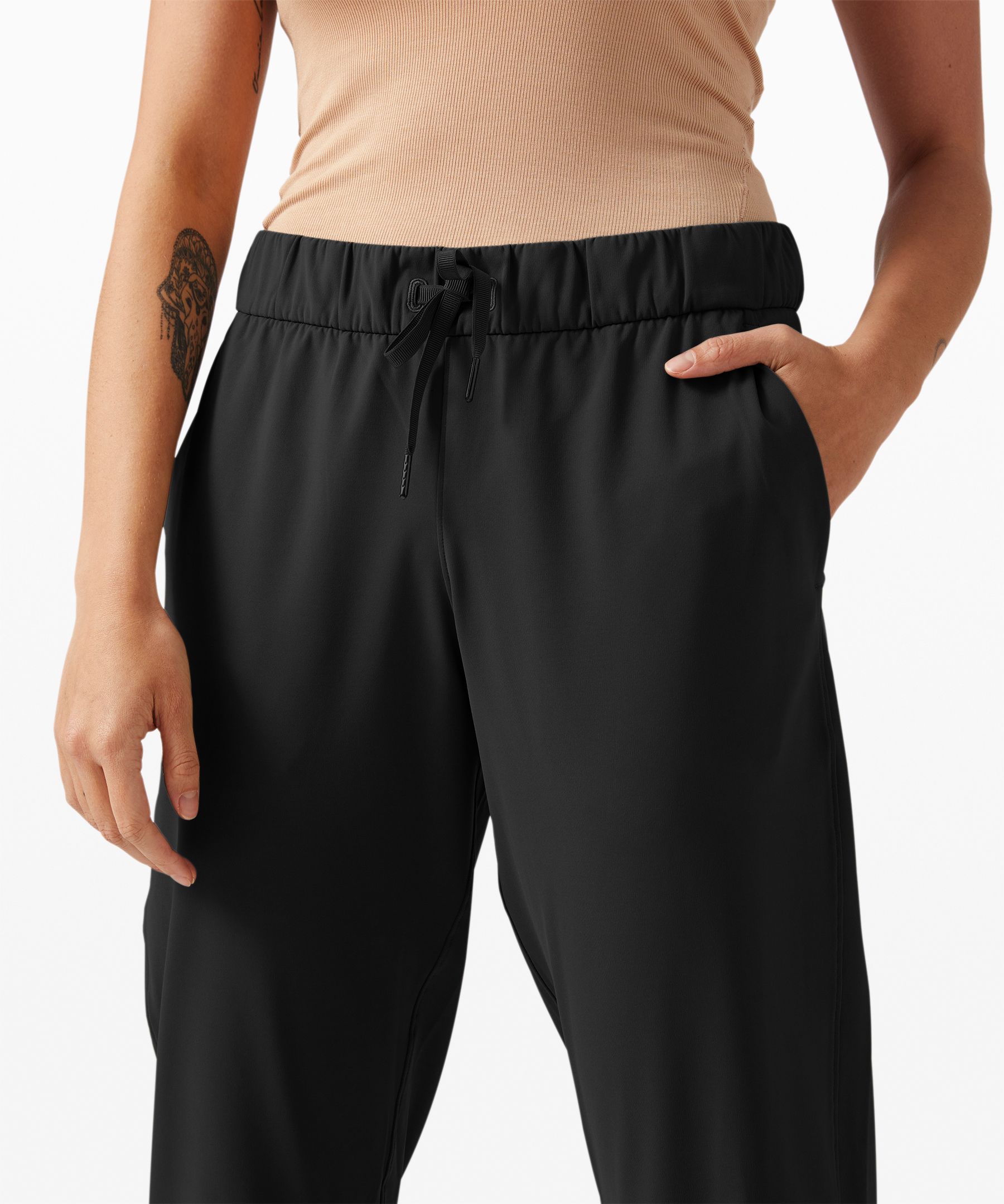 Lululemon On The Fly Crop Jogger Pants