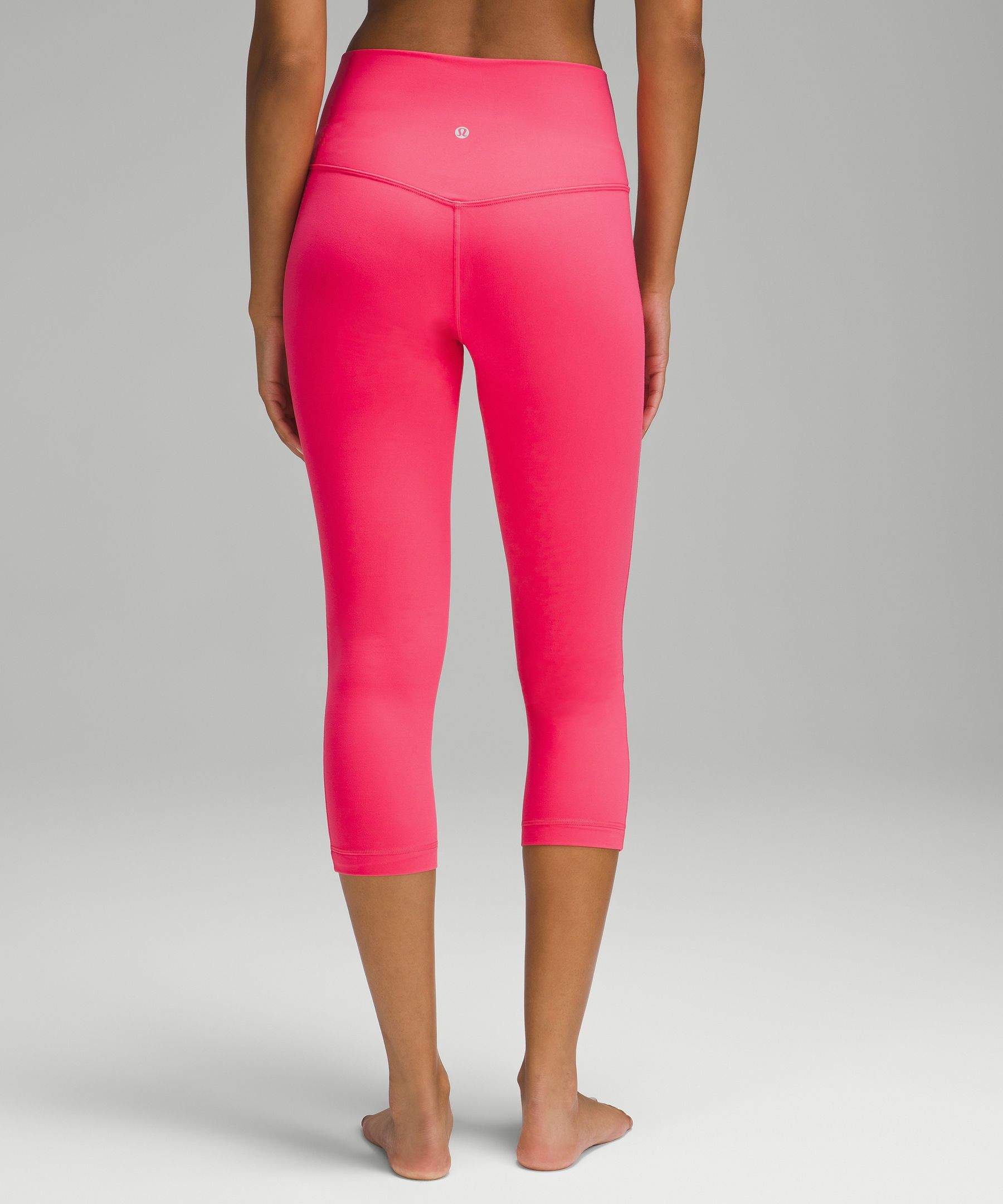 NWT Lululemon Align HR Crop 21” pink camo leggings. Very CUTE! No