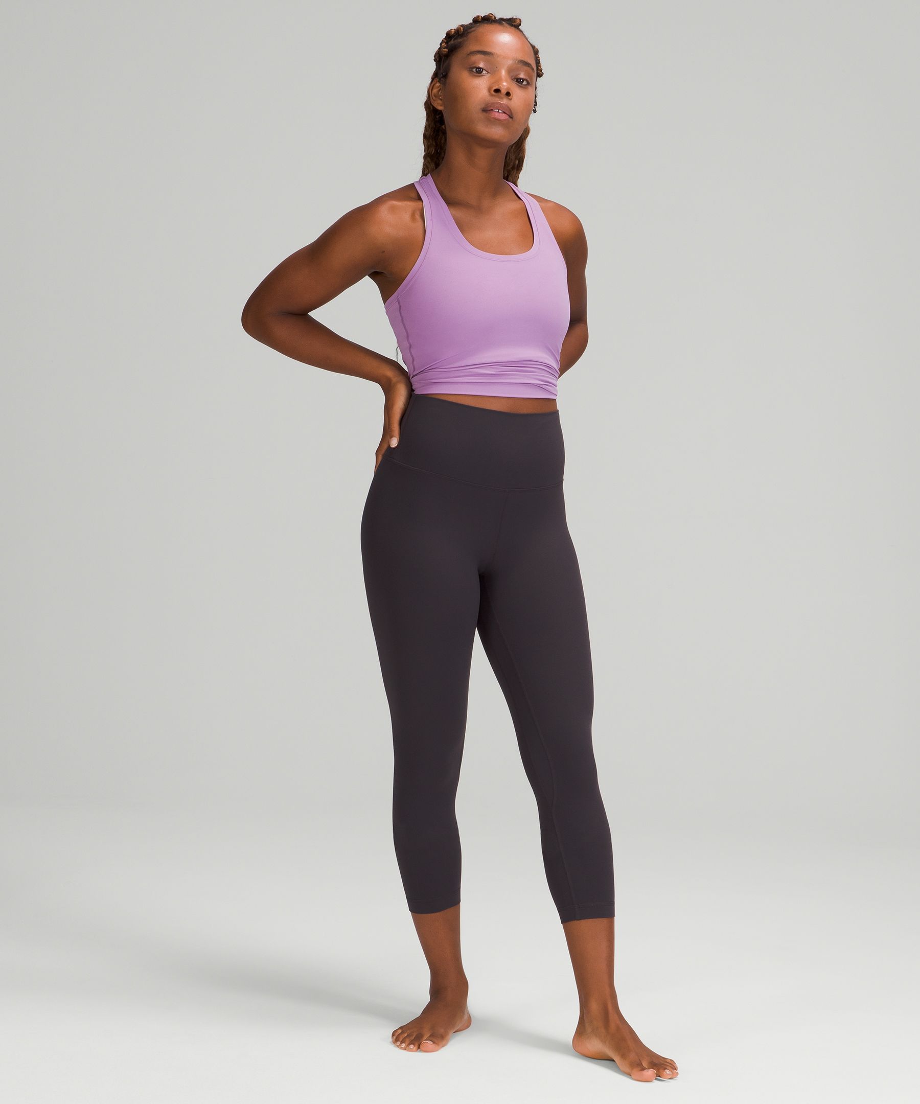 Lululemon SeaWheeze Energy Bra High-Neck Longline size 4, Women's Fashion,  Activewear on Carousell