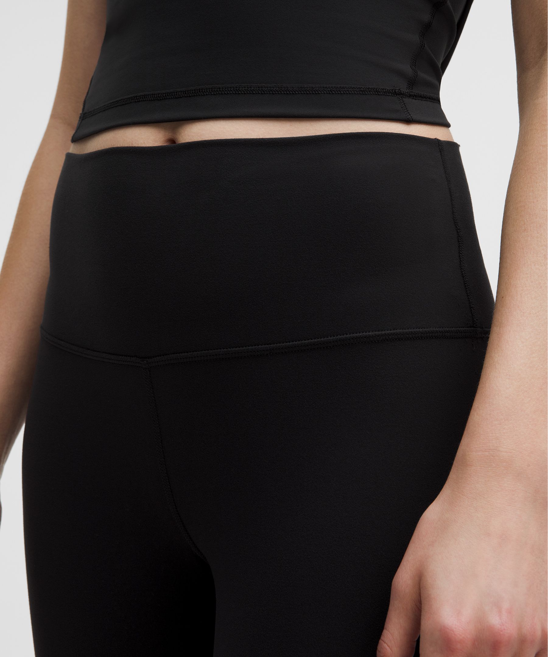 lululemon Align Crop Yoga Pants (Black, 6) : : Clothing &  Accessories