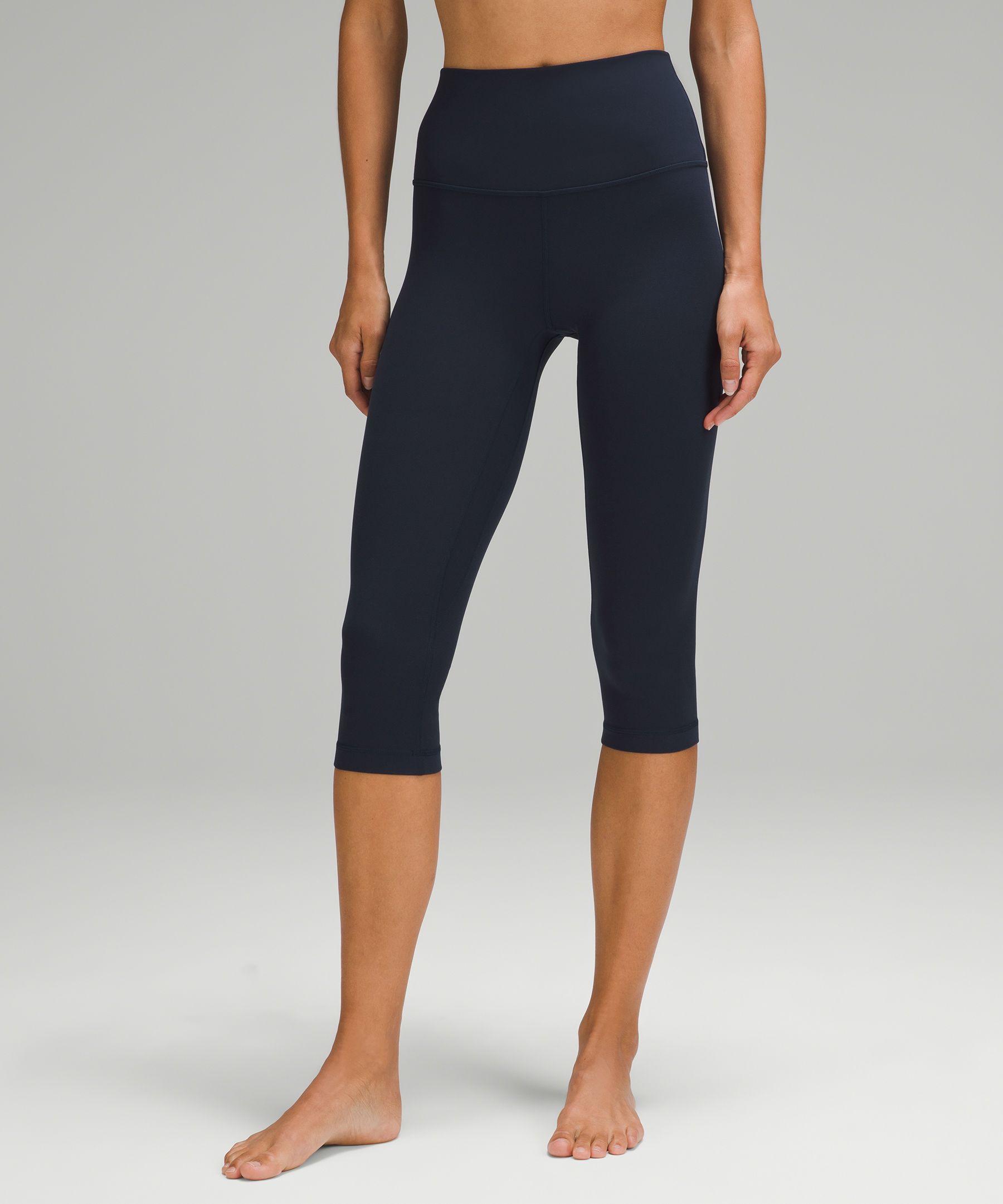 lululemon black cropped leggings