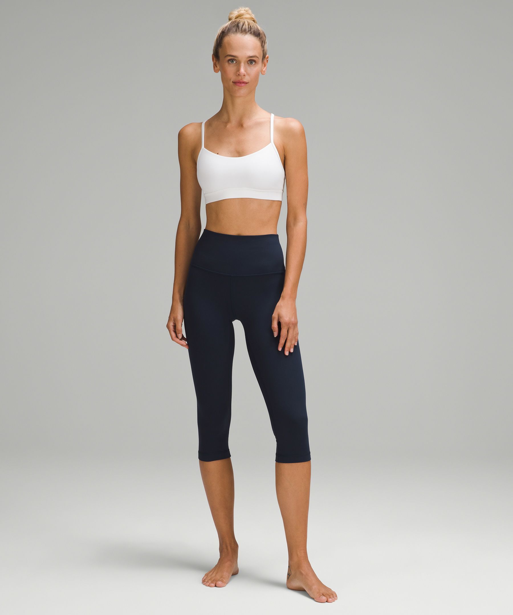 Lululemon black leggings capris size 10 stretch - $37 - From Adriana