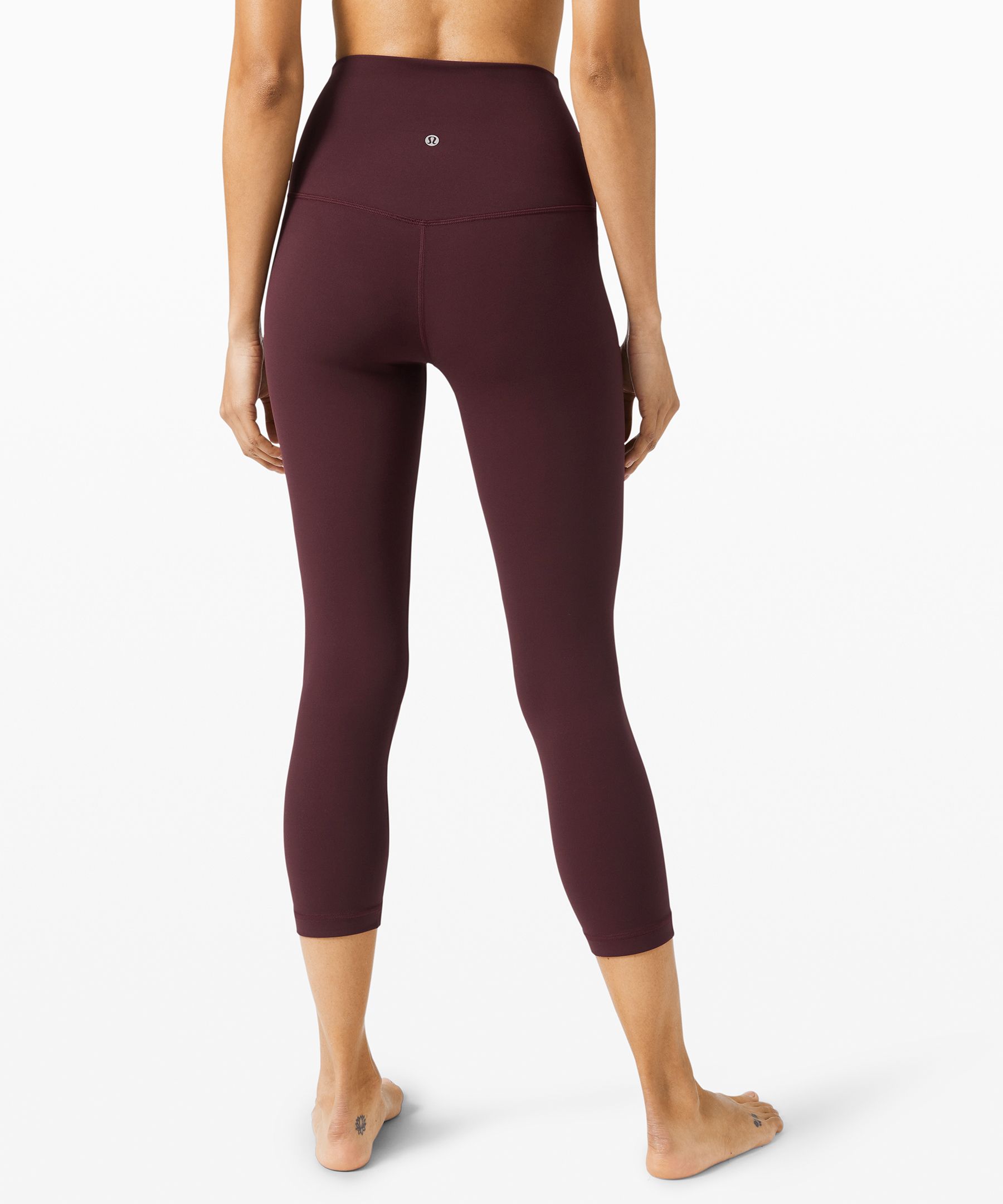 lululemon black capris