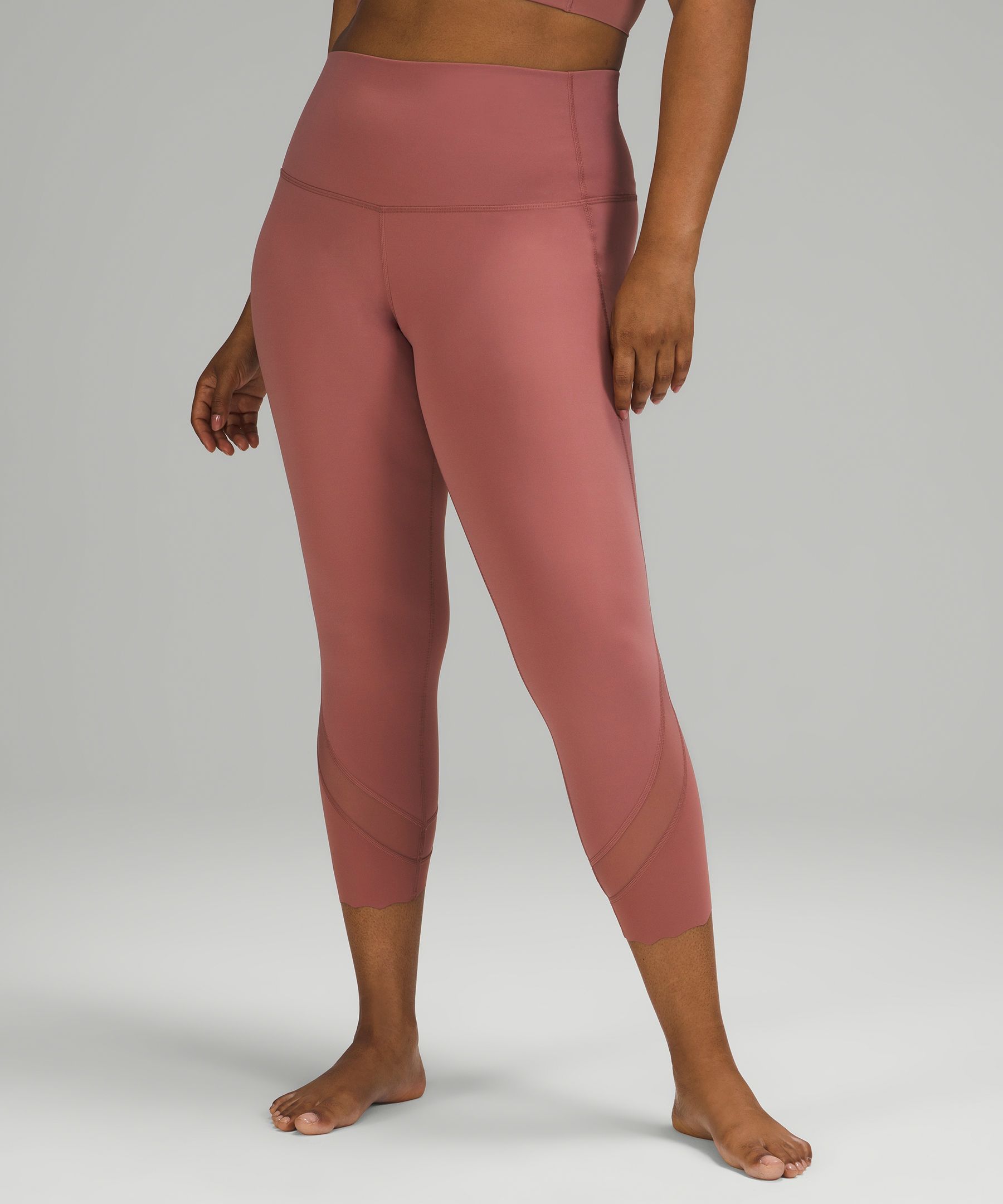 Lululemon Athletica Women's Wunder Under Crop India