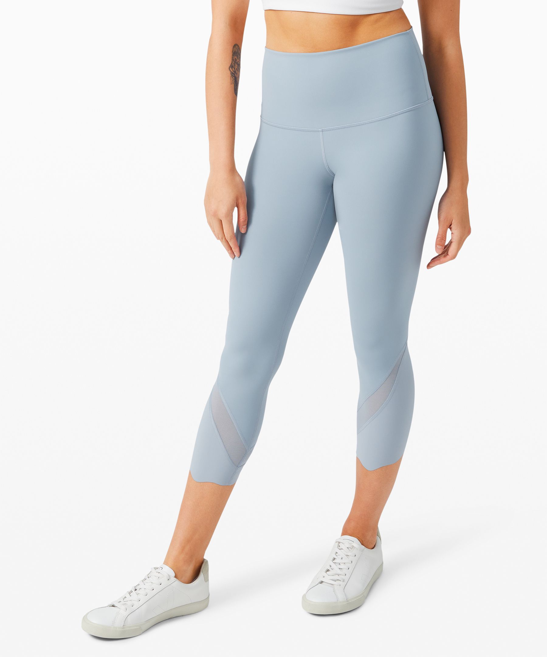 Lululemon Wunder Under Crop II *Roll Down Scallop Full-On Luxtreme 24 Pink