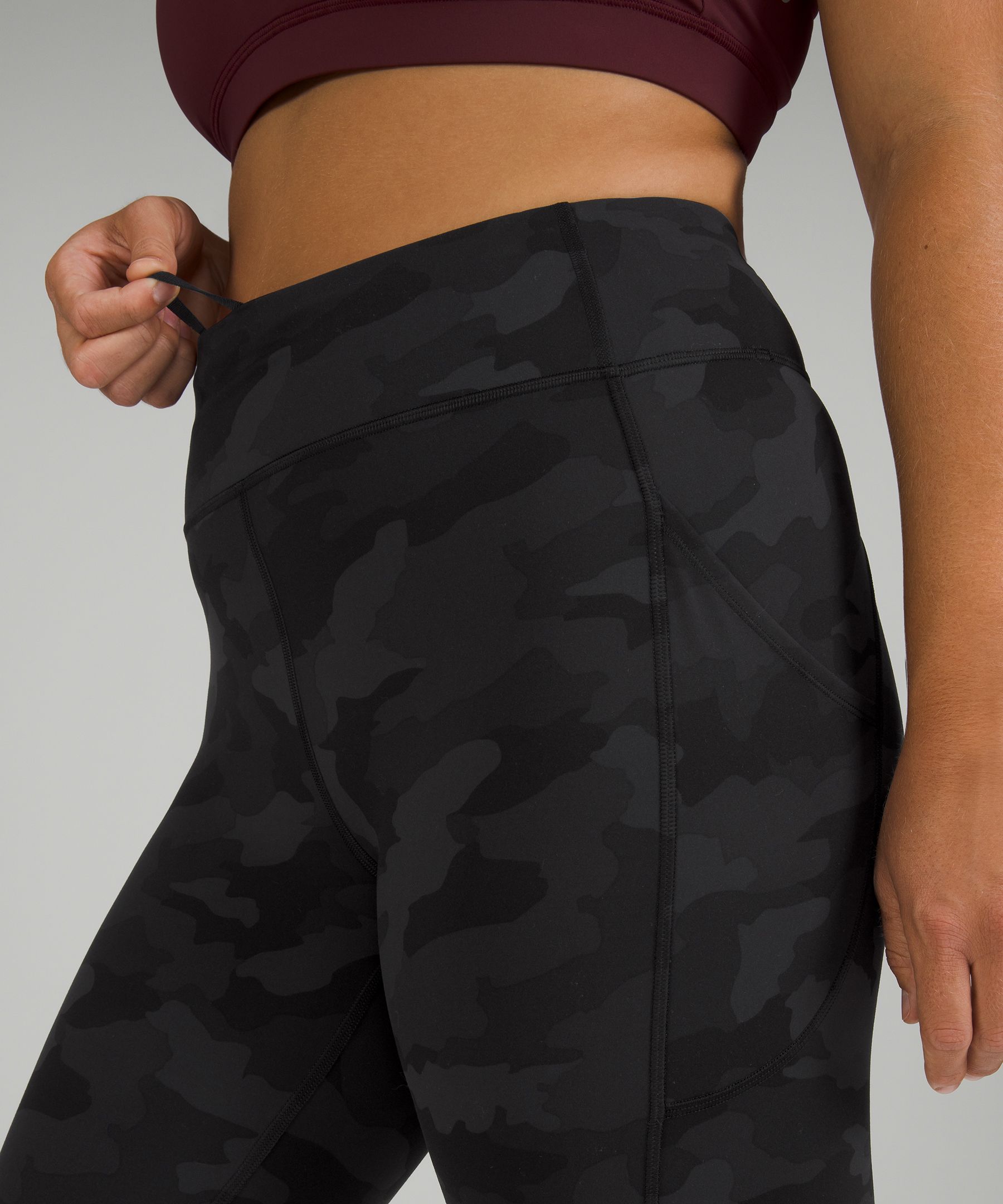 Invigorate High-Rise Crop 23"
