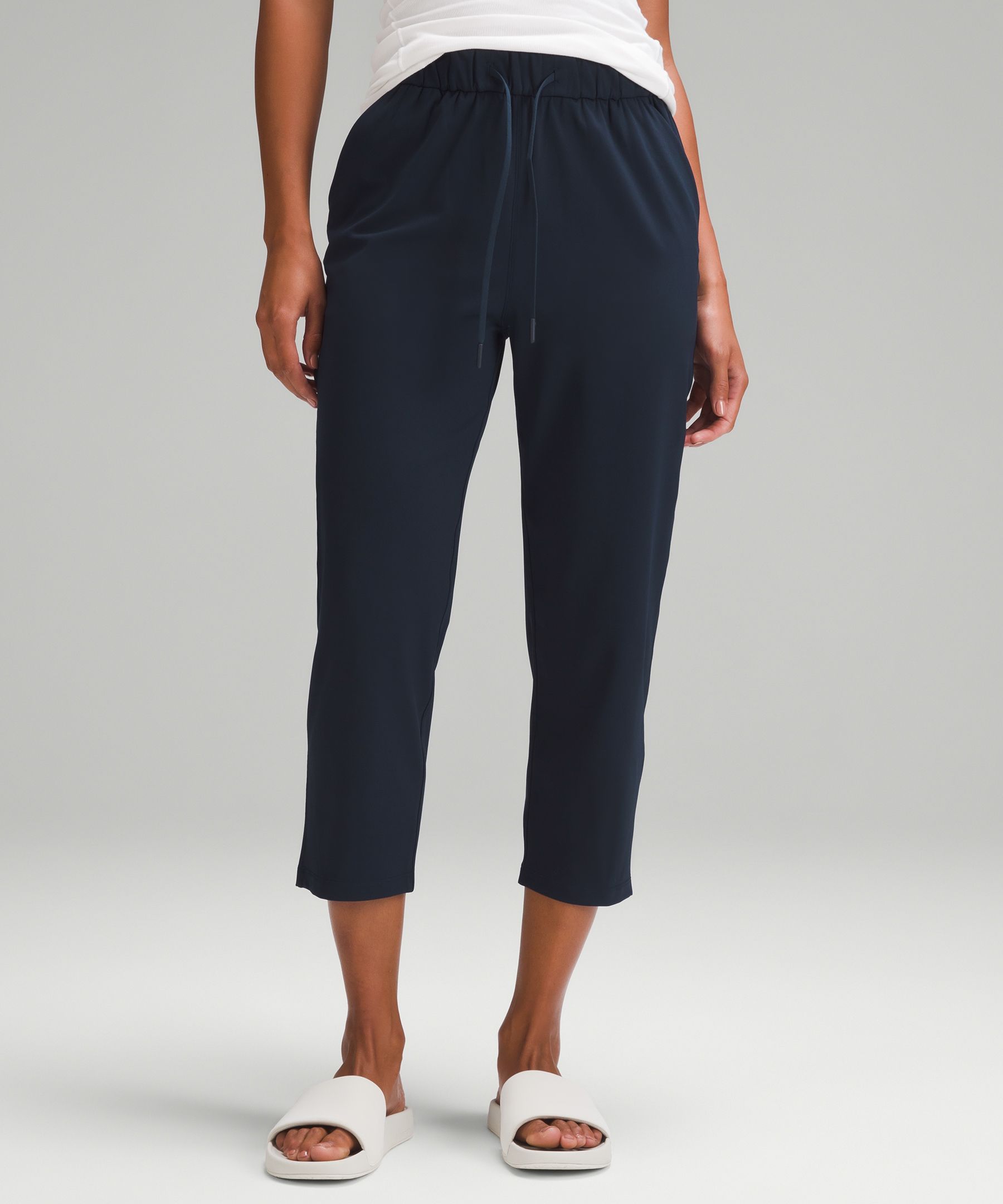 Stretch High-Rise Cropped Pant 23 | Women's Capris | lululemon