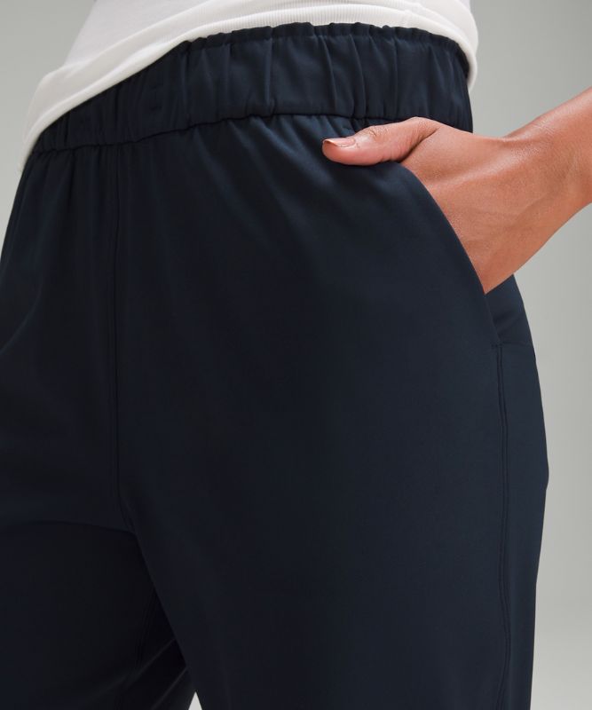 Pantalón tobillero elástico de talle alto, 58 cm