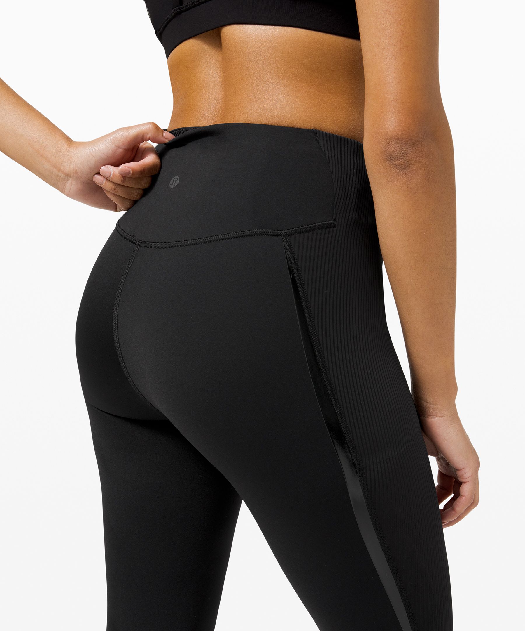 Lululemon Free to Flow Crop High Rise Leggings 17”