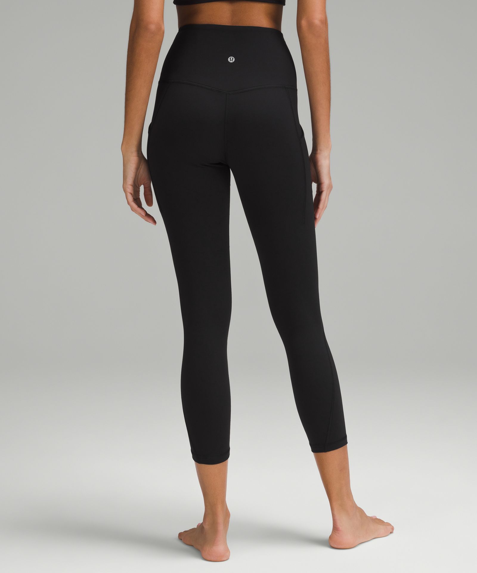 Женские укороченные тайтсы Lululemon Align с карманами — фото 3