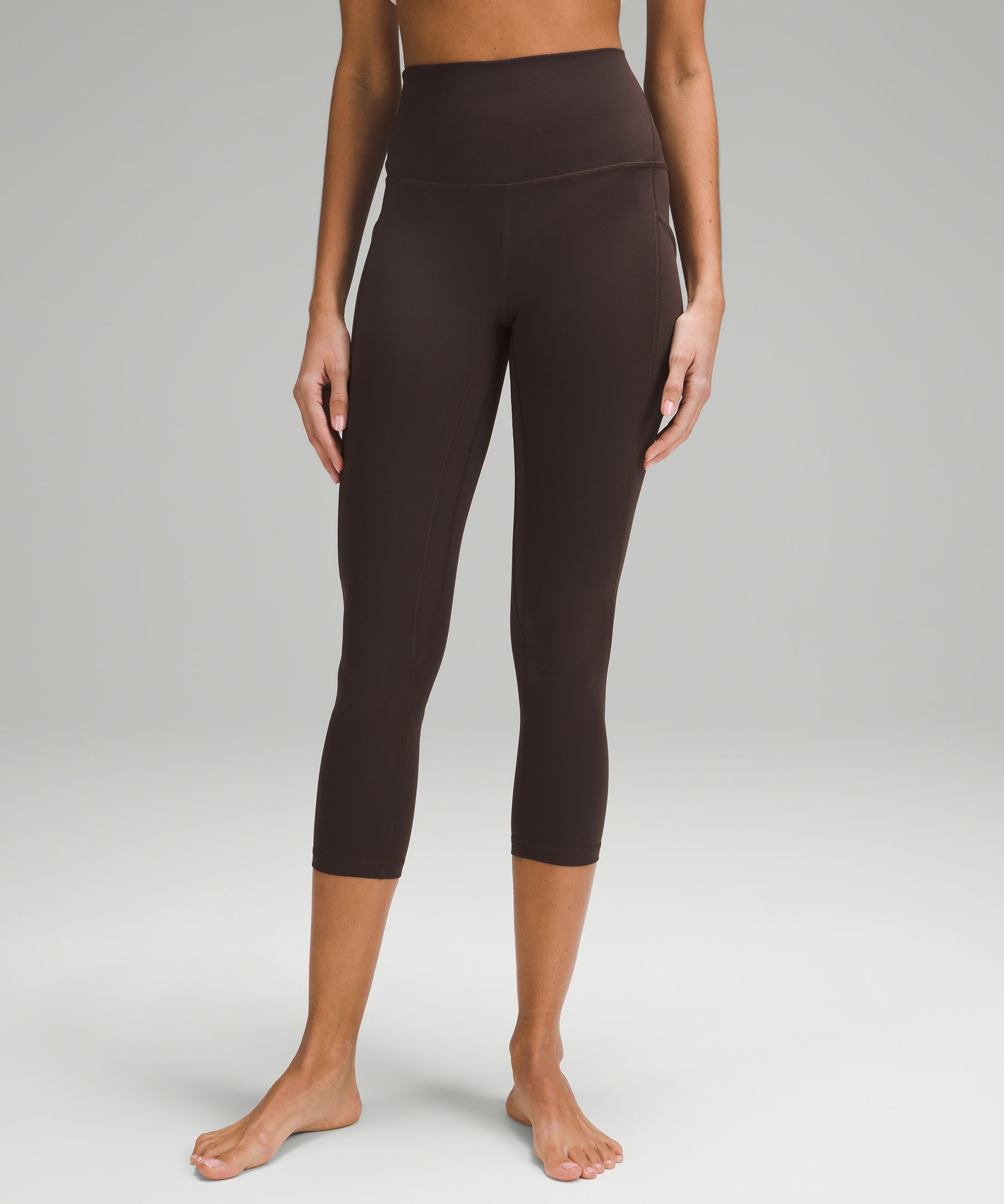 Lululemon Pink Cropped Leggings (6) – BinxBerry Consignment