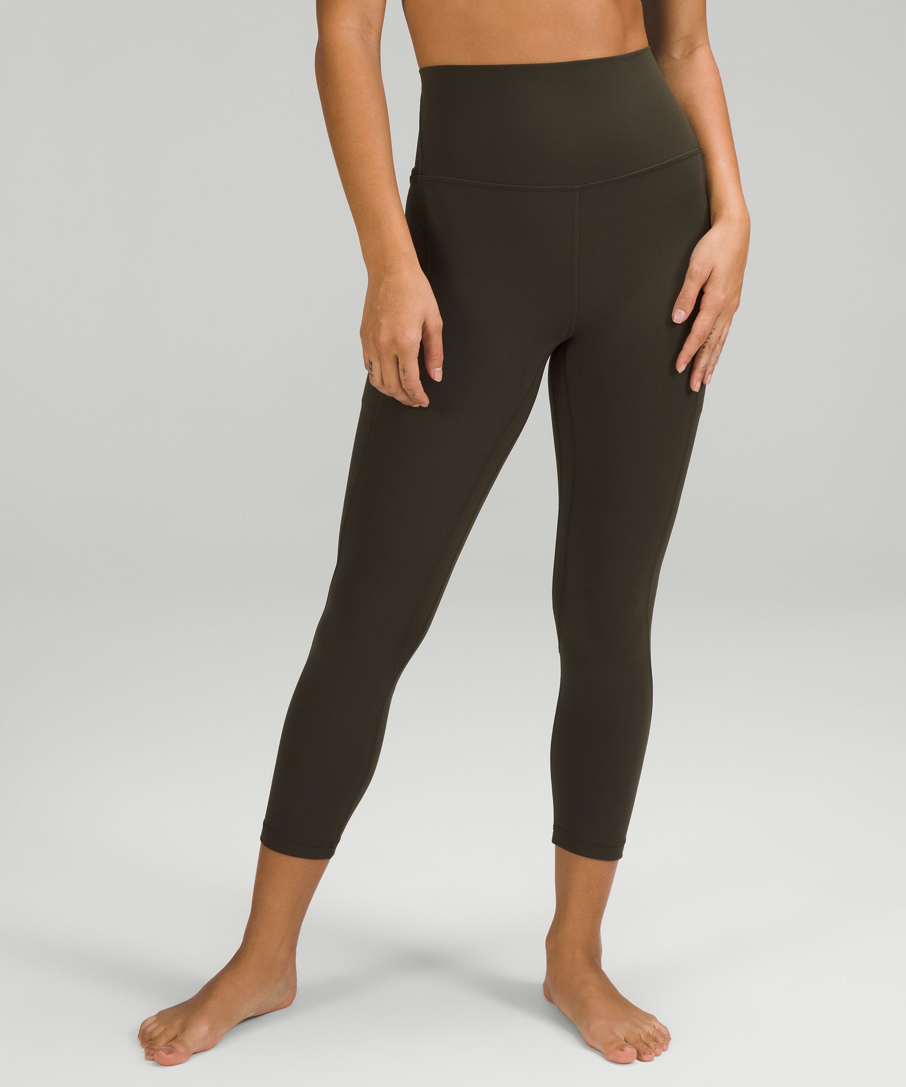 Lululemon crop best sale leggings with pockets