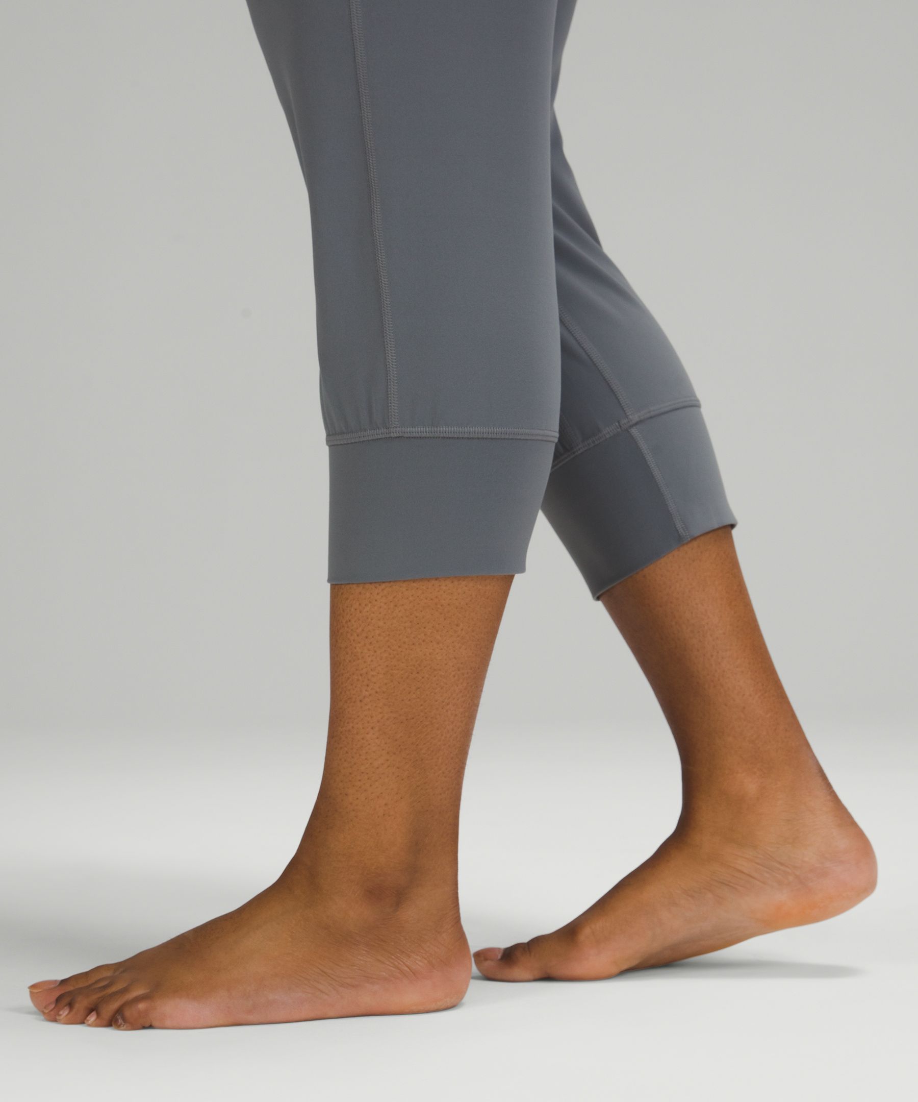 Lululemon Align™ Jogger Crop 23 - 132154209