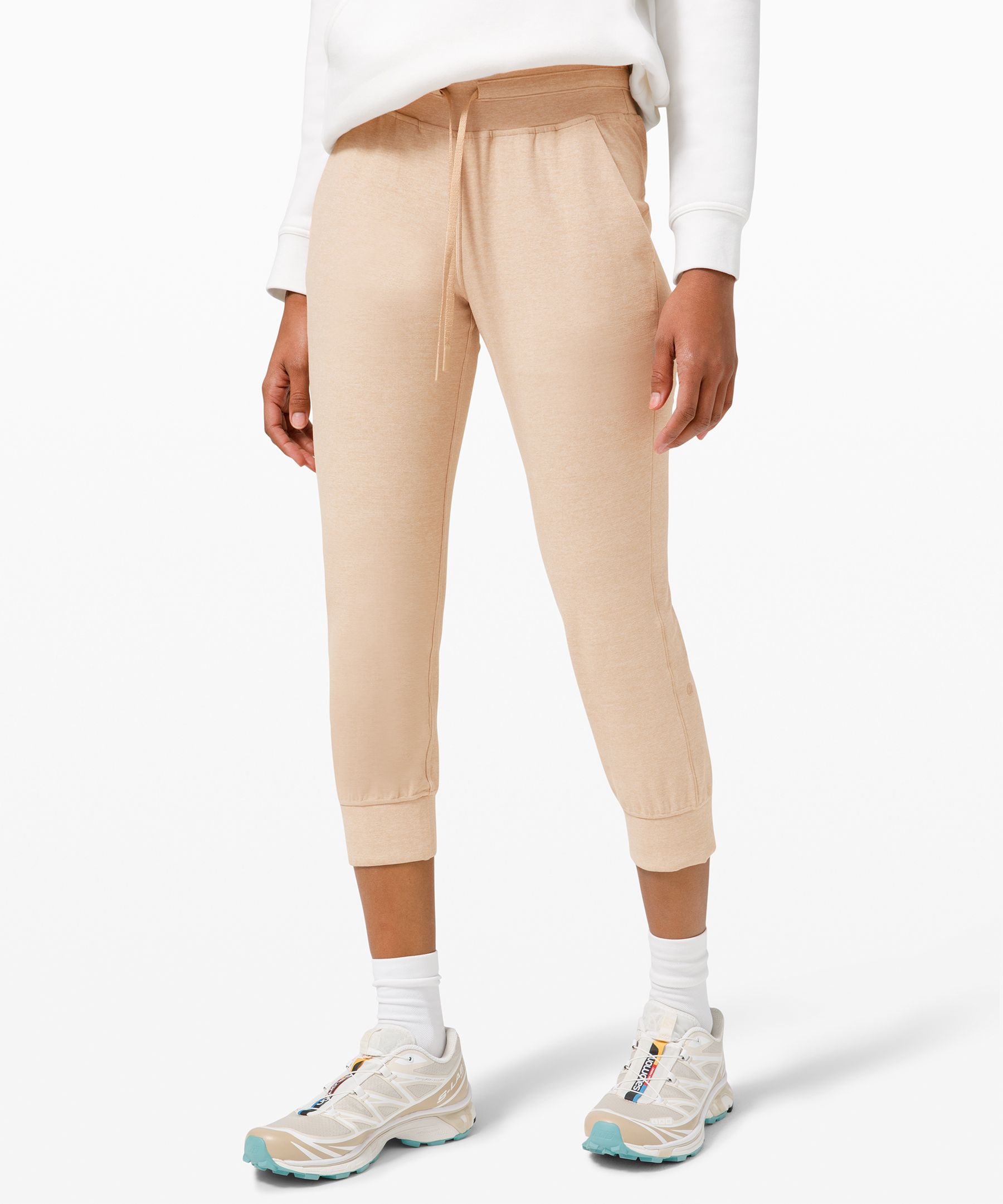 lululemon crop joggers