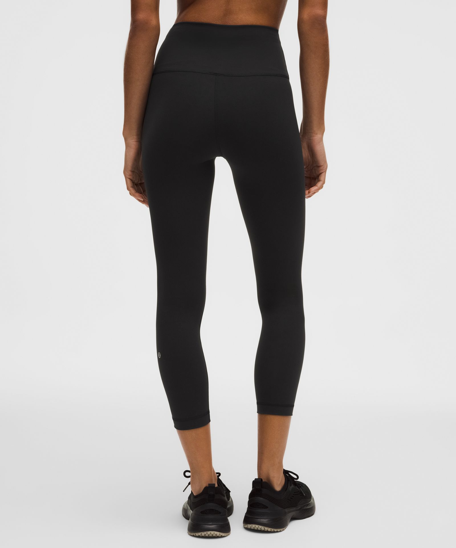 Женские укороченные леггинсы Lululemon Wunder Train — фото 3