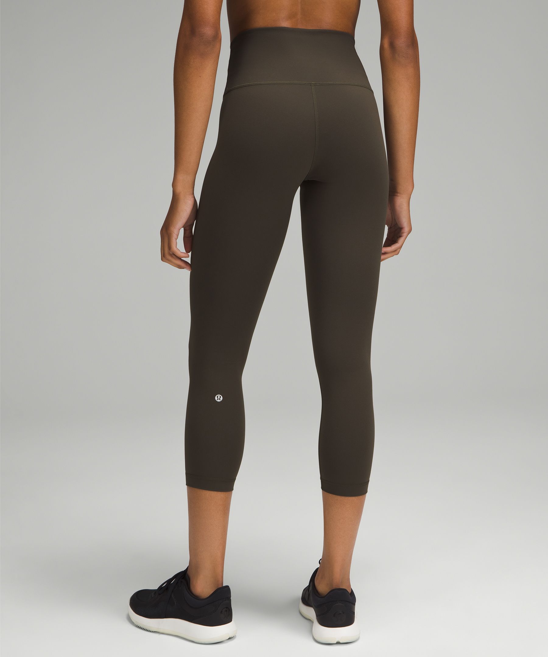 新しいスタイルLululemon Wunder Train Hi-RiseTtight 24 スパッツ