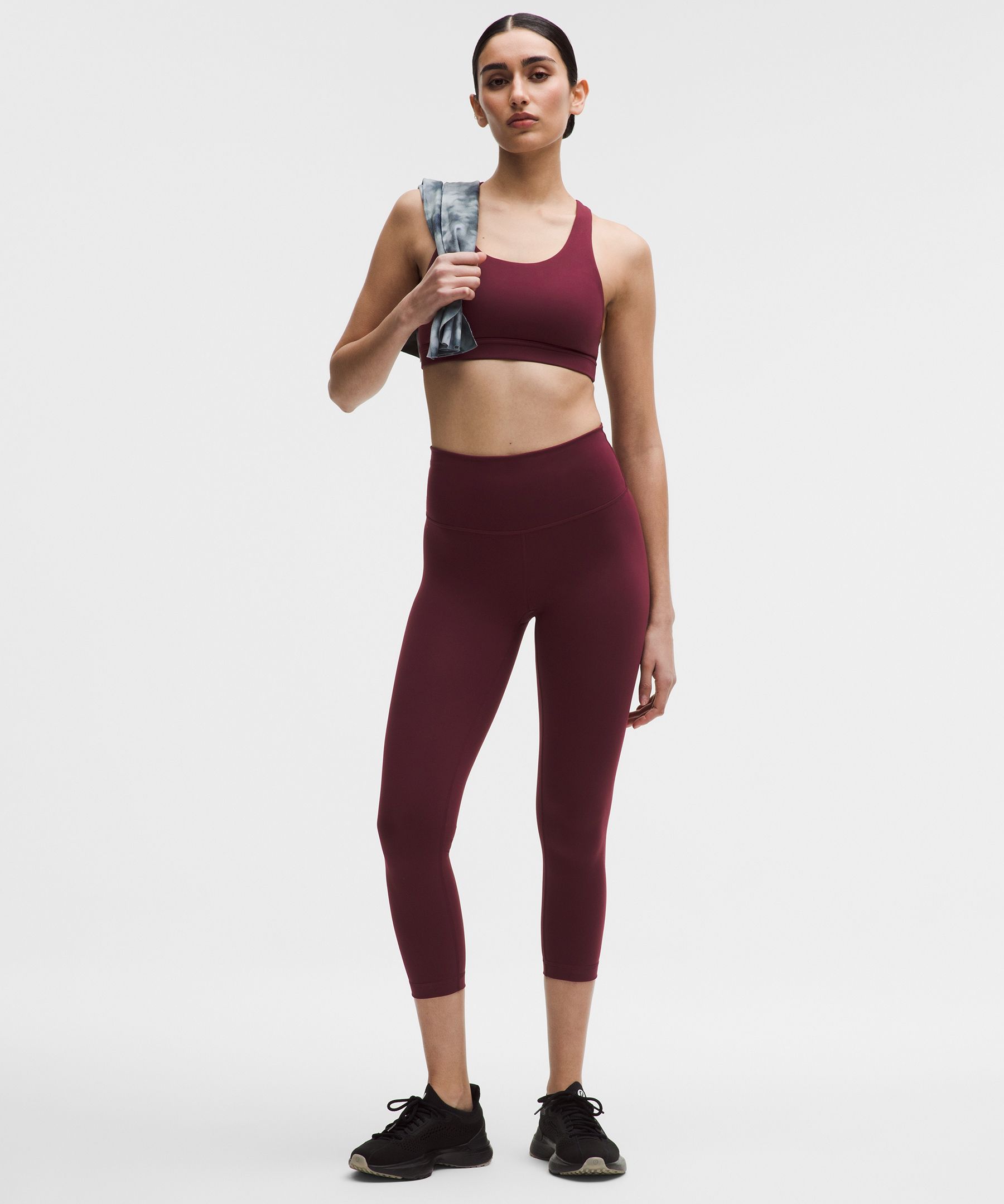 Wunder Train High-Rise Crop 23"