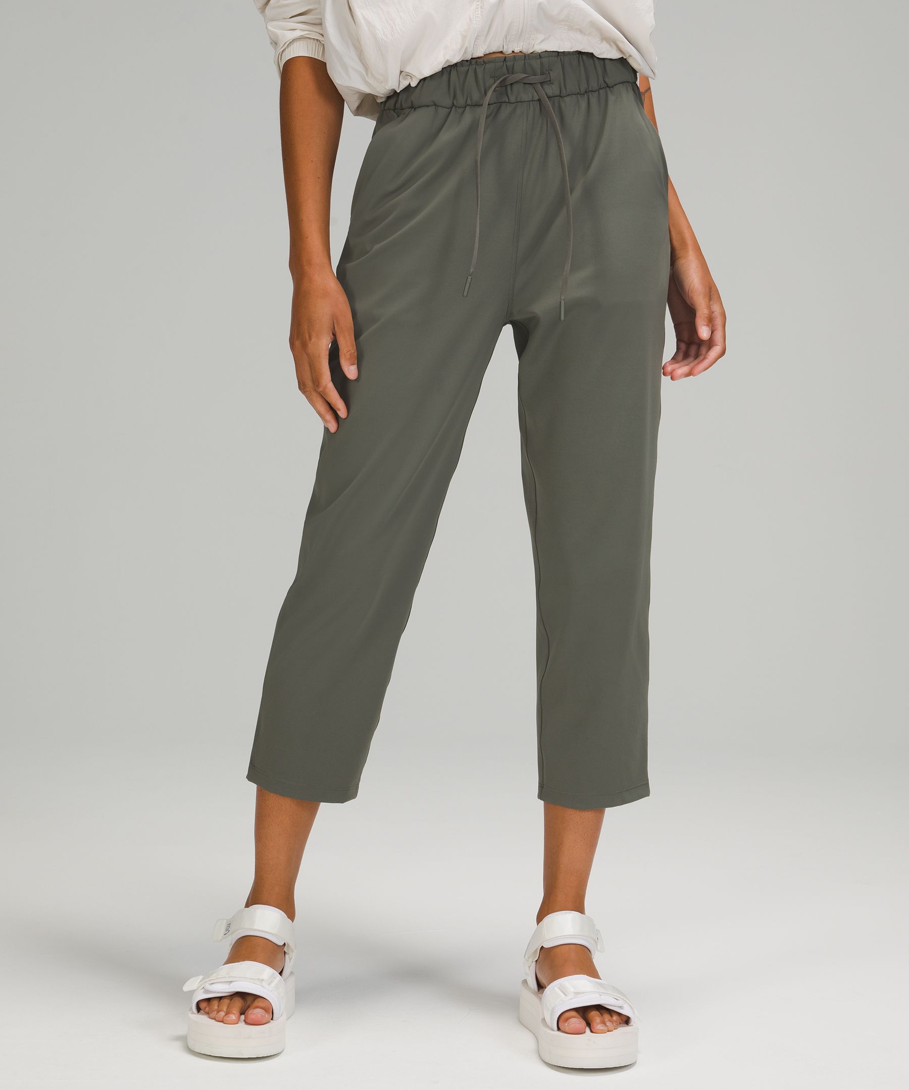 Lululemon Stretch High-rise Crop 23 In Smoked Spruce