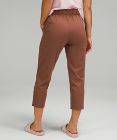 Pantalón tobillero elástico de talle alto, 58 cm *Solo online