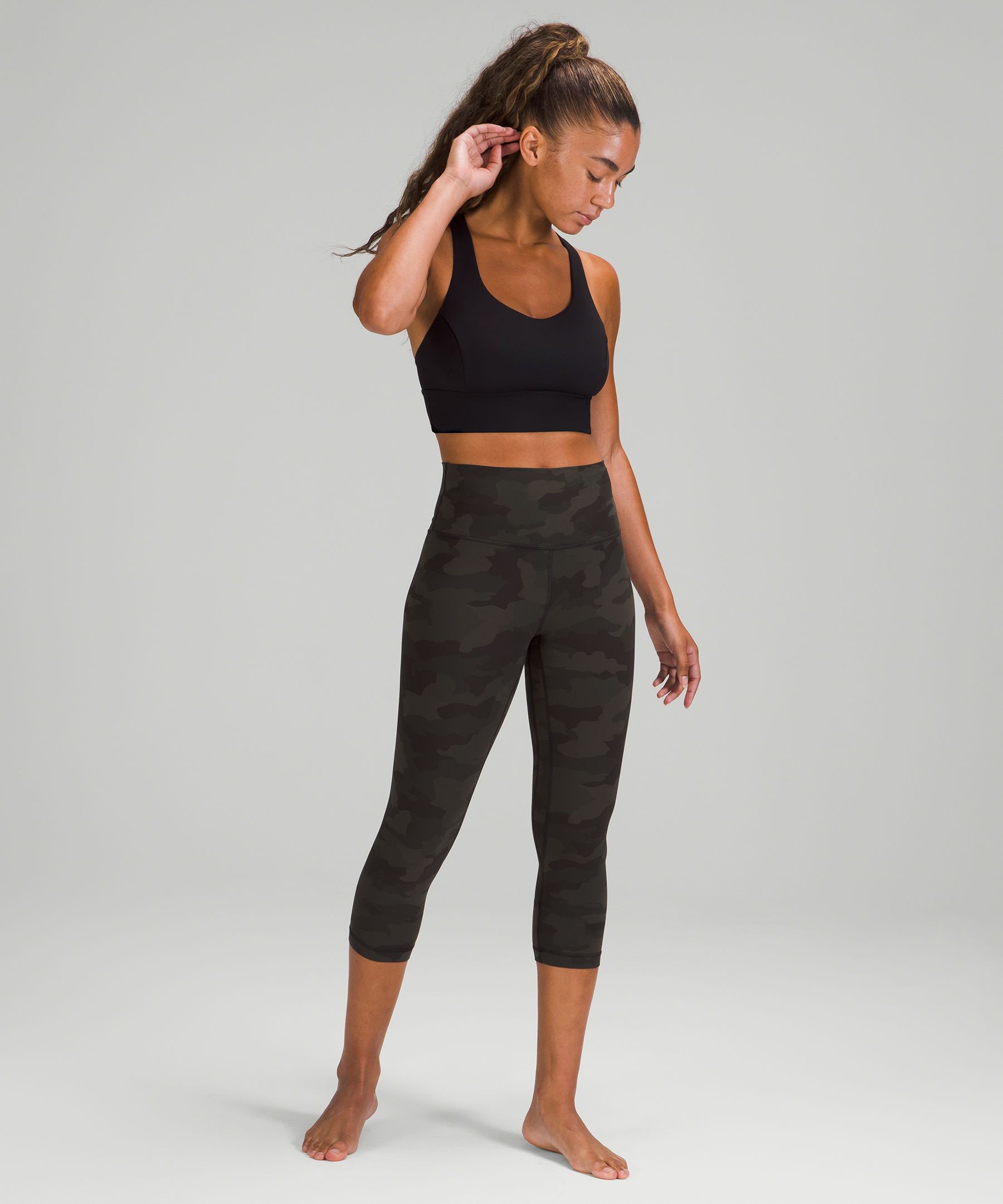 ルルレモン ブラック＆グリーン レギンス 2 ピース セット ルルレモン ブラック＆グリーン レギンス 2 ピース セット