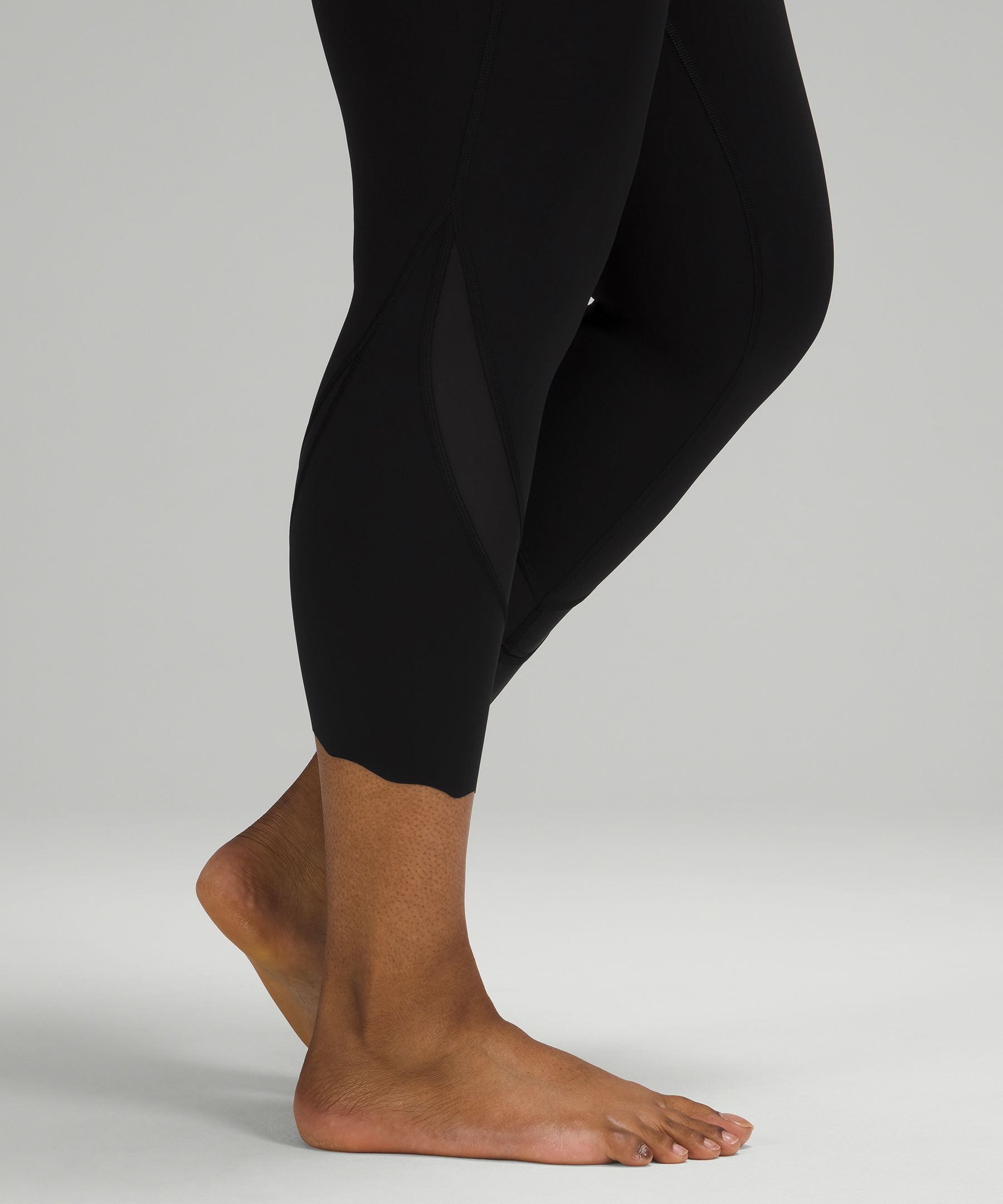 Lululemon scalloped leggings hotsell