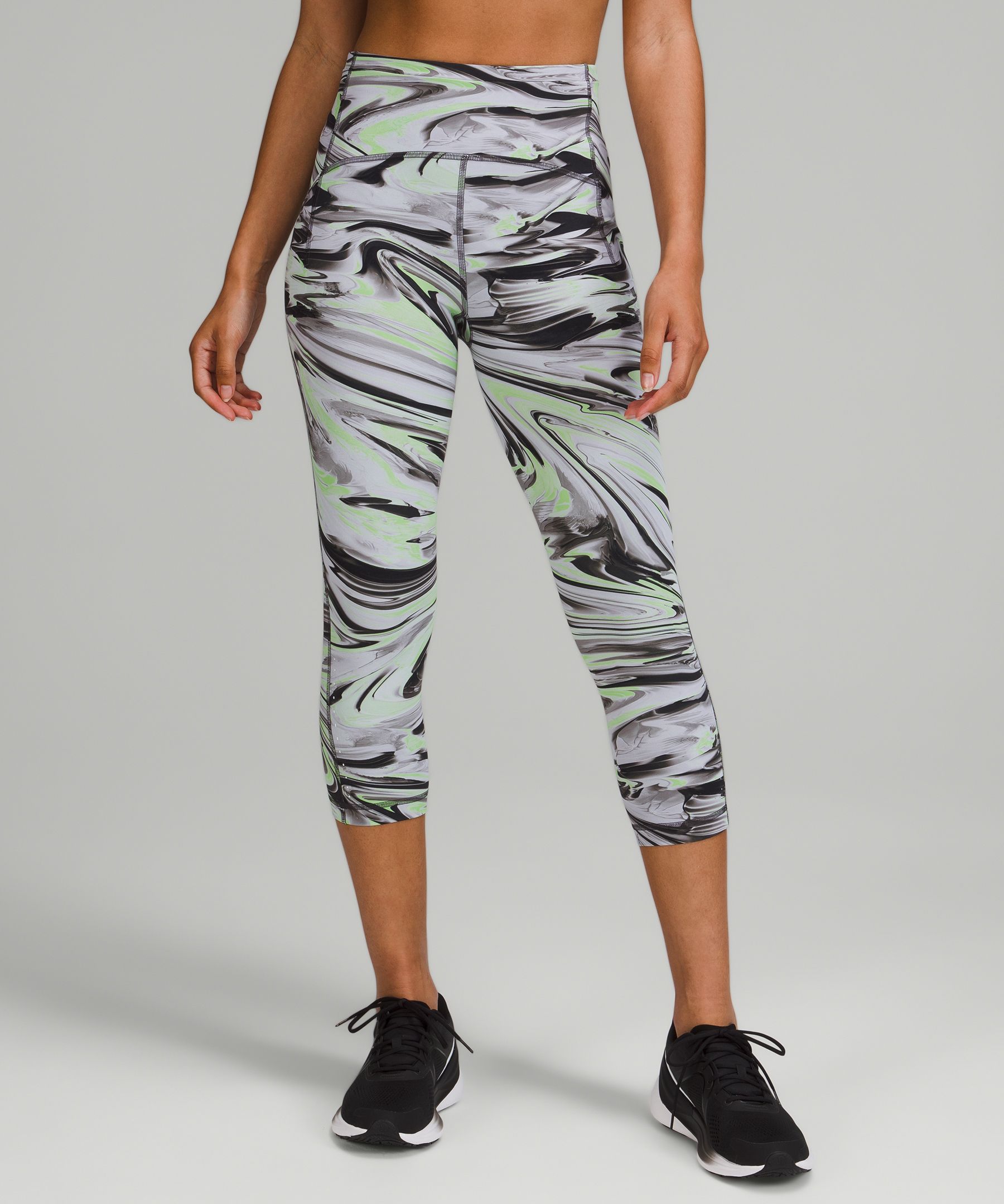Lululemon Swift Speed High-Rise Crop 21