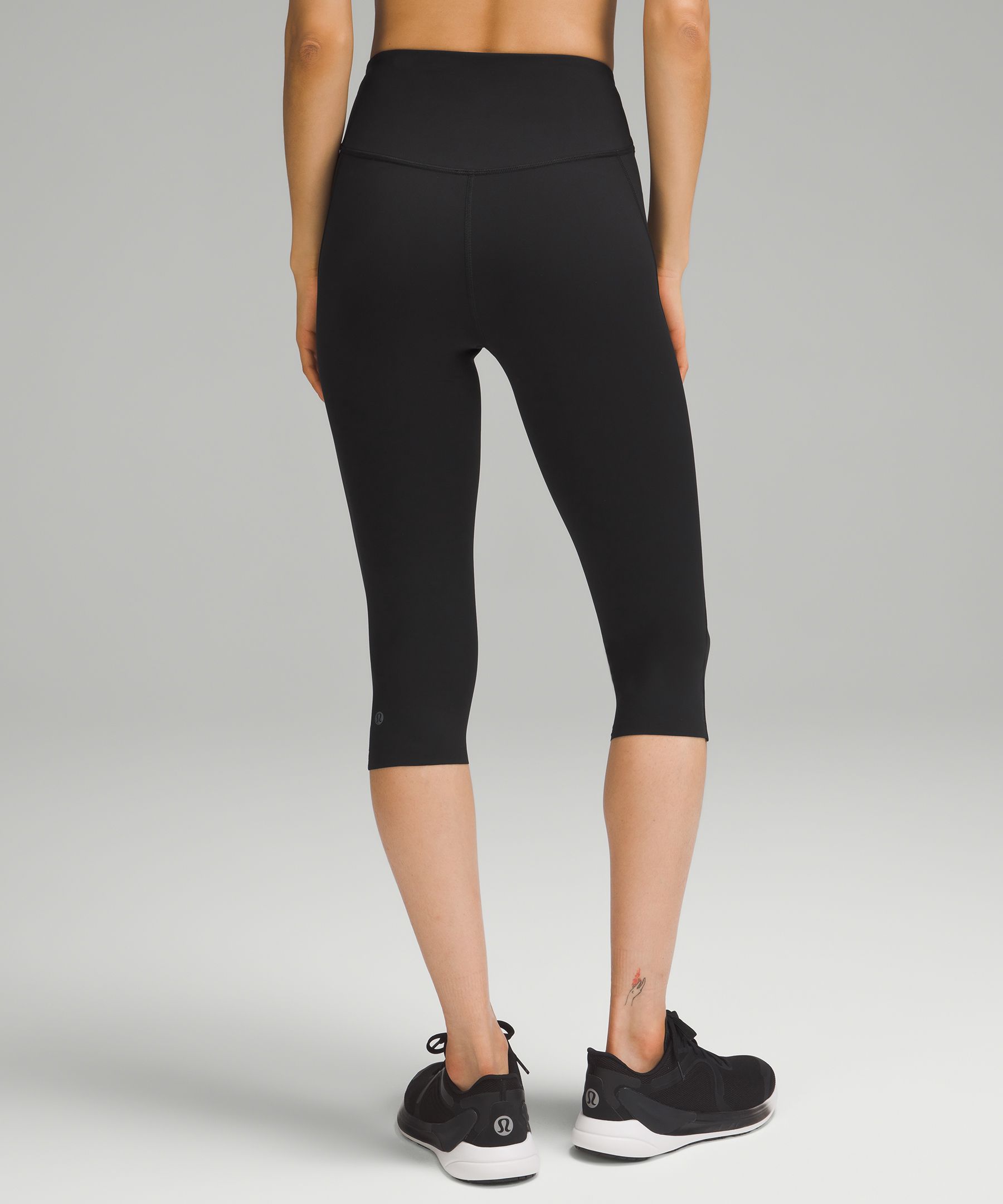 Base Pace High-Rise Crop 17, Leggings