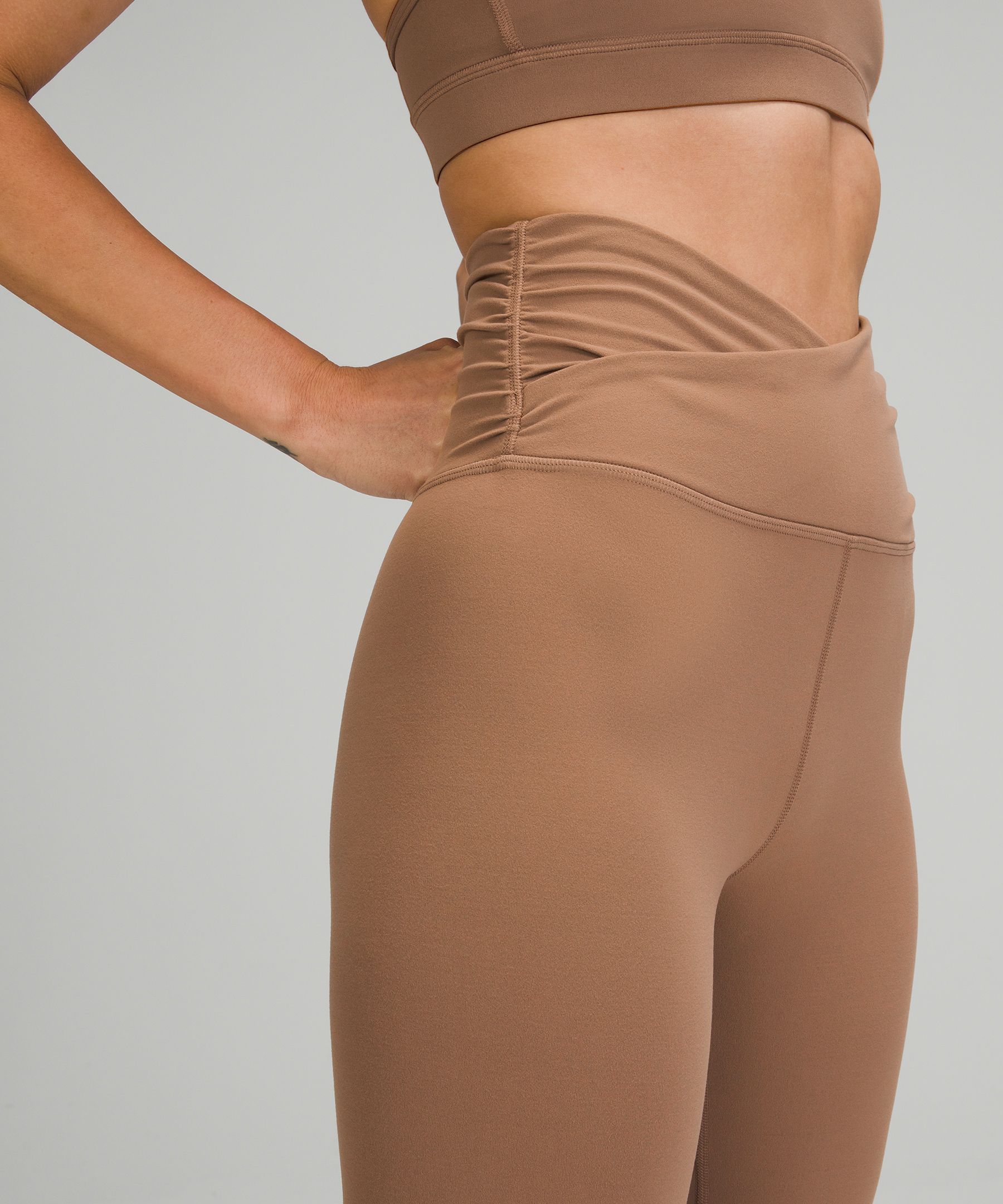 lululemon Align&trade; High-Rise Crop 21" *Cross Waist