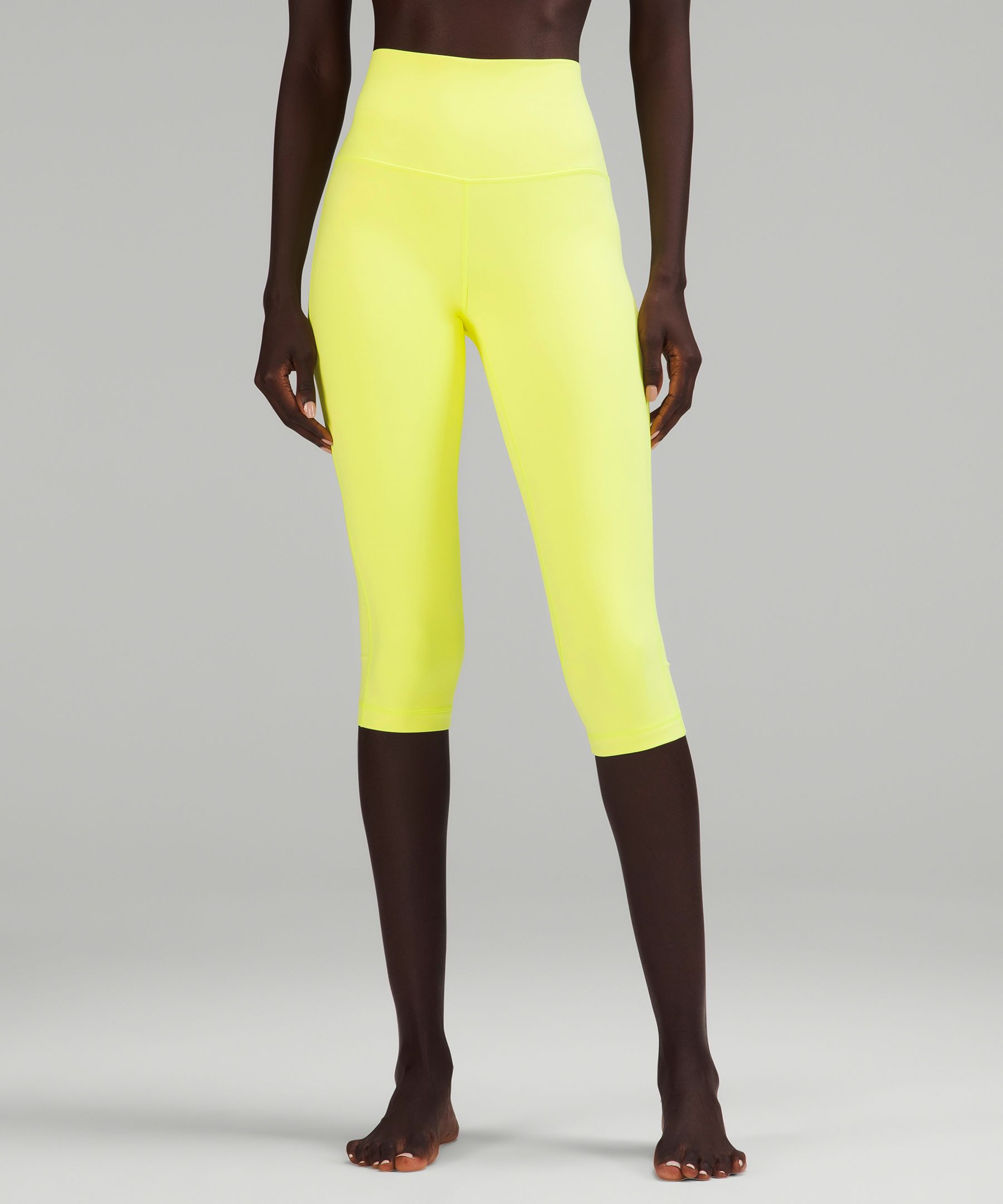 Lululemon STEP LIVELY CROP size 6 NEW Yellow, Women's - Bottoms, City of  Toronto