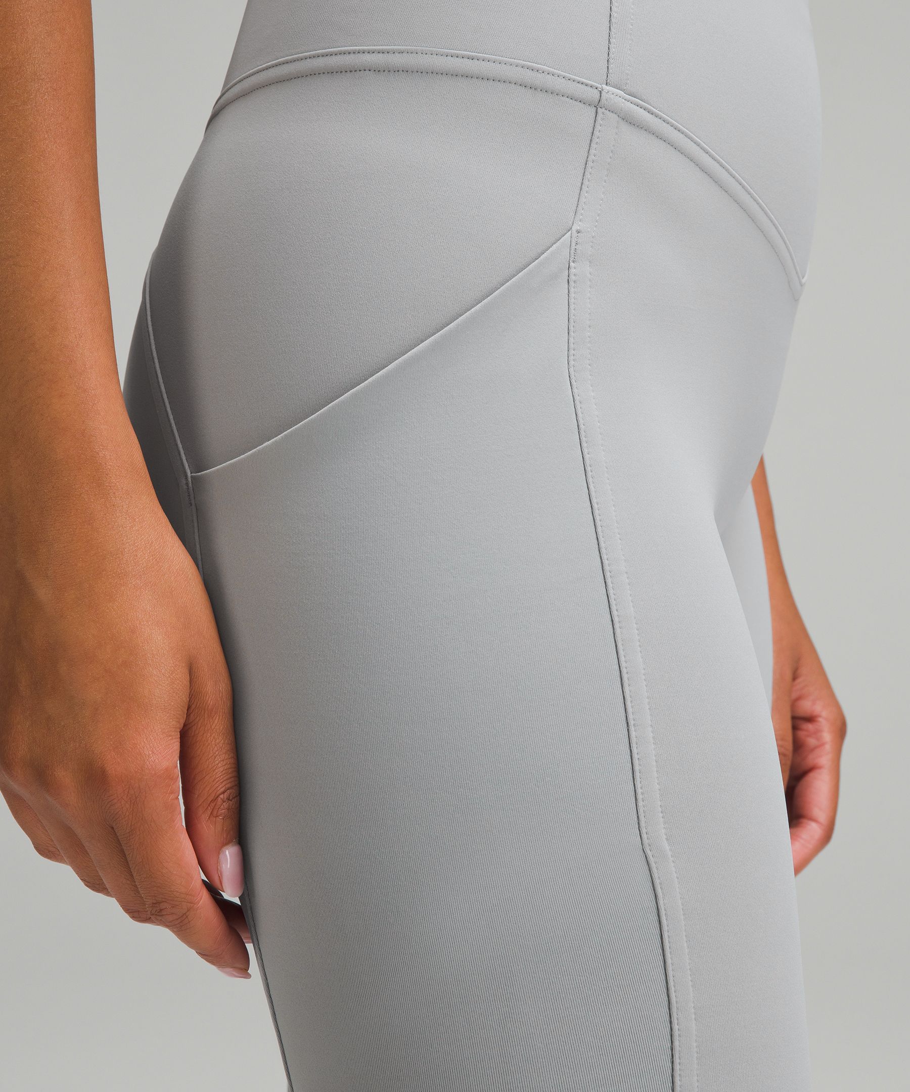 All the Right Places High-Rise Drawcord Waist Crop 23&rdquo;