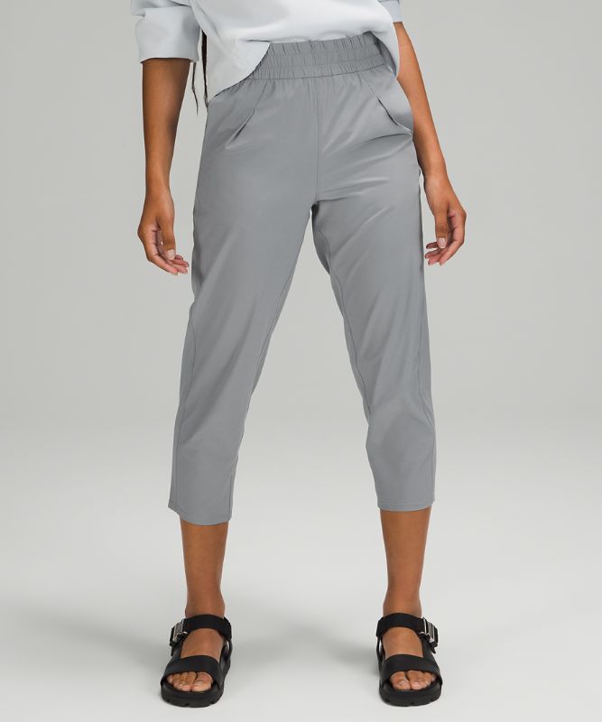 Ease Back In Mid-Rise Cropped Pant 23"
