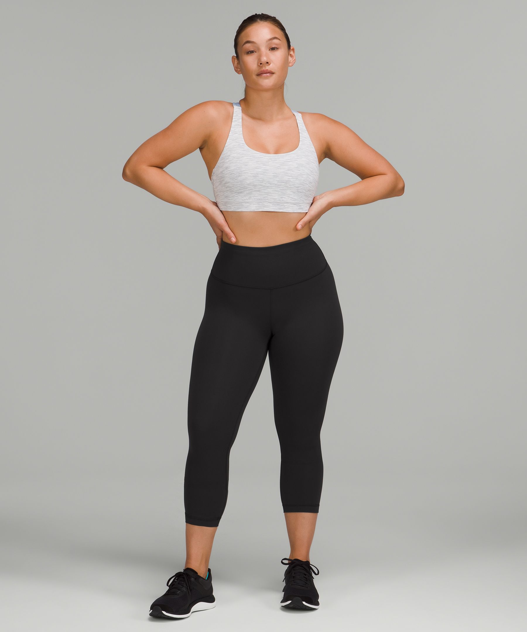 Lululemon Wunder Train High-Rise Crop 21 In Black Size 4