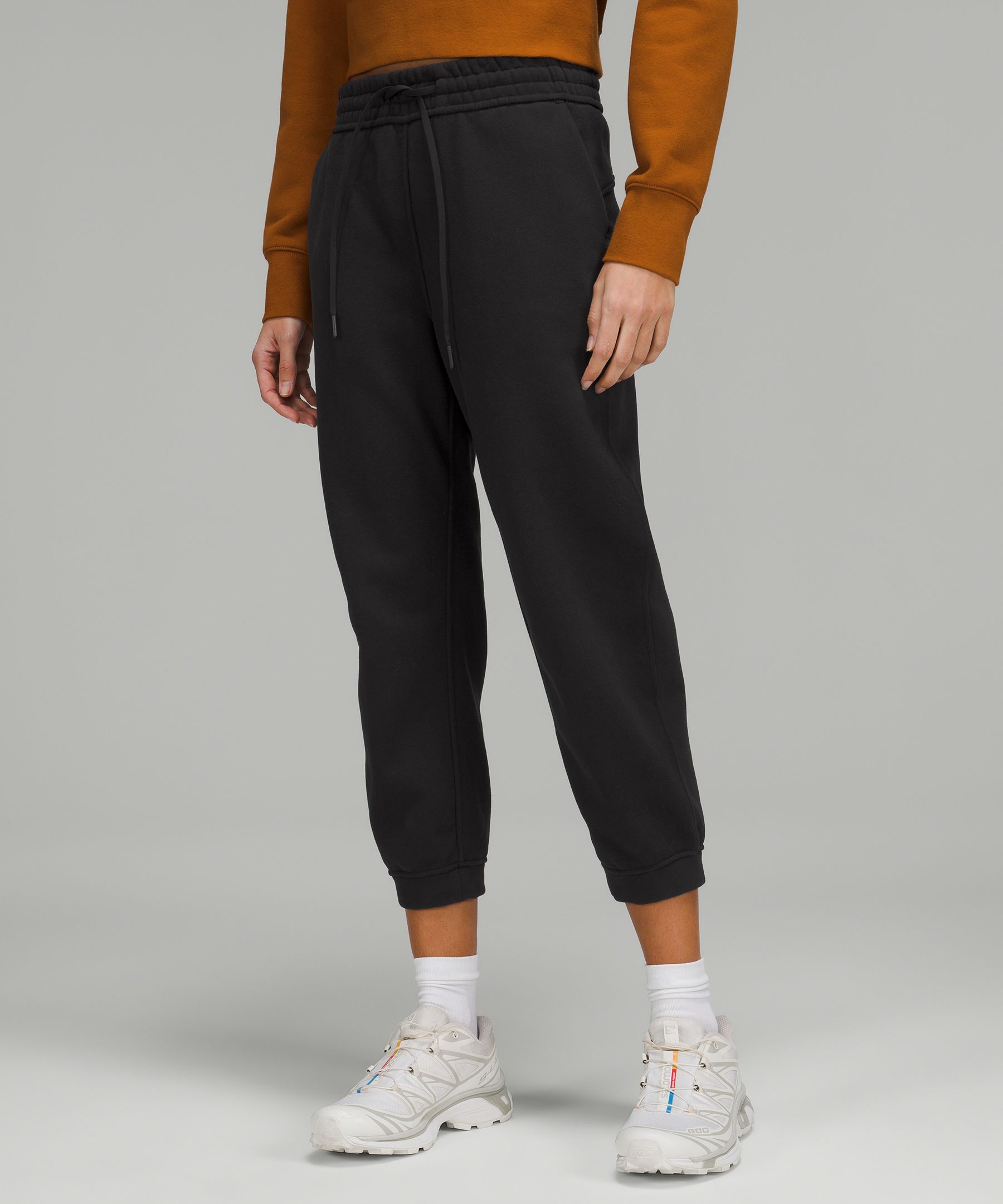 Lululemon Loungeful High-rise Cropped Joggers In Black