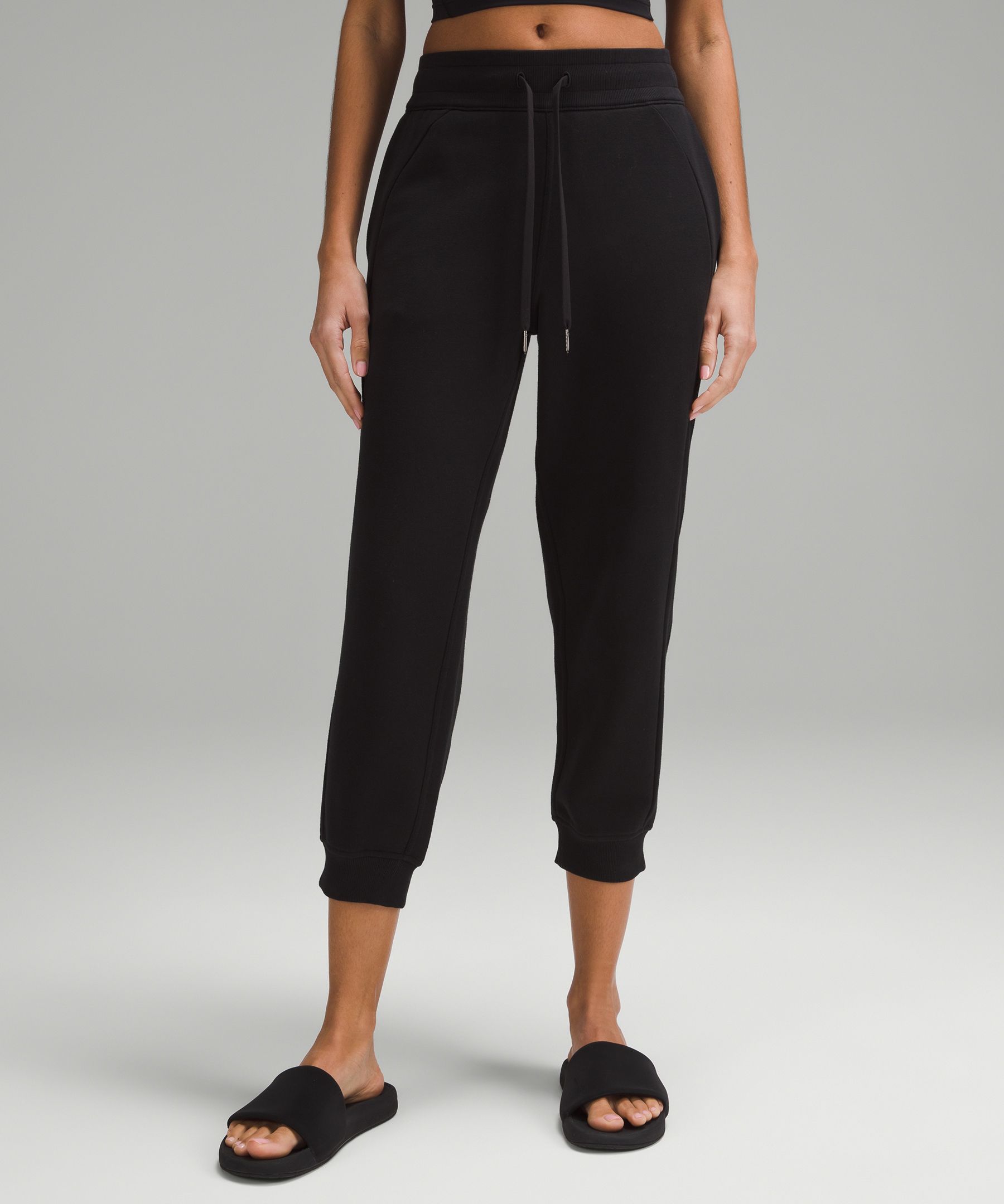 Lululemon Scuba High-rise Cropped Joggers In Black
